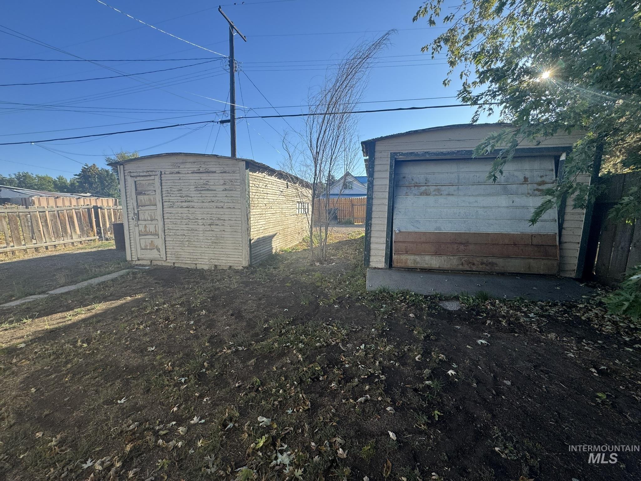 518 Montana Street, Gooding, Idaho 83330, 3 Bedrooms, 2 Bathrooms, Residential For Sale, Price $215,000,MLS 98964031