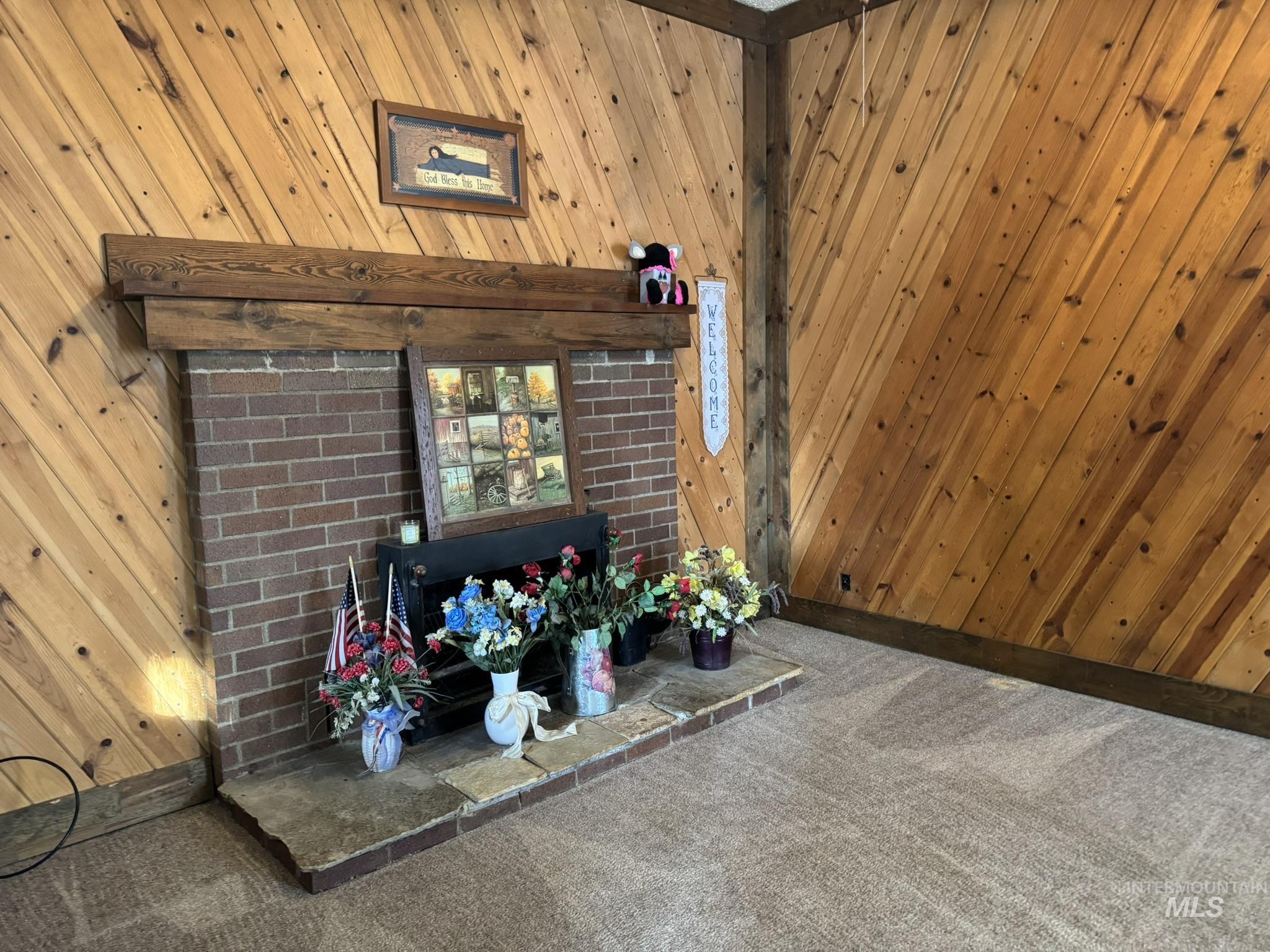 518 Montana Street, Gooding, Idaho 83330, 3 Bedrooms, 2 Bathrooms, Residential For Sale, Price $215,000,MLS 98964031