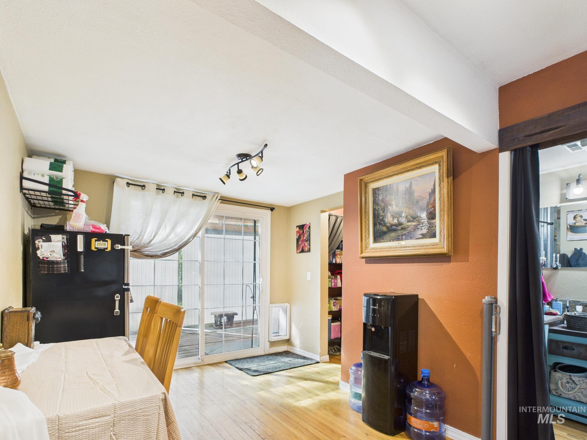 1220 Burrell Ave., Lewiston, Idaho 83501, 2 Bedrooms, 1 Bathroom, Residential For Sale, Price $280,000,MLS 98964044