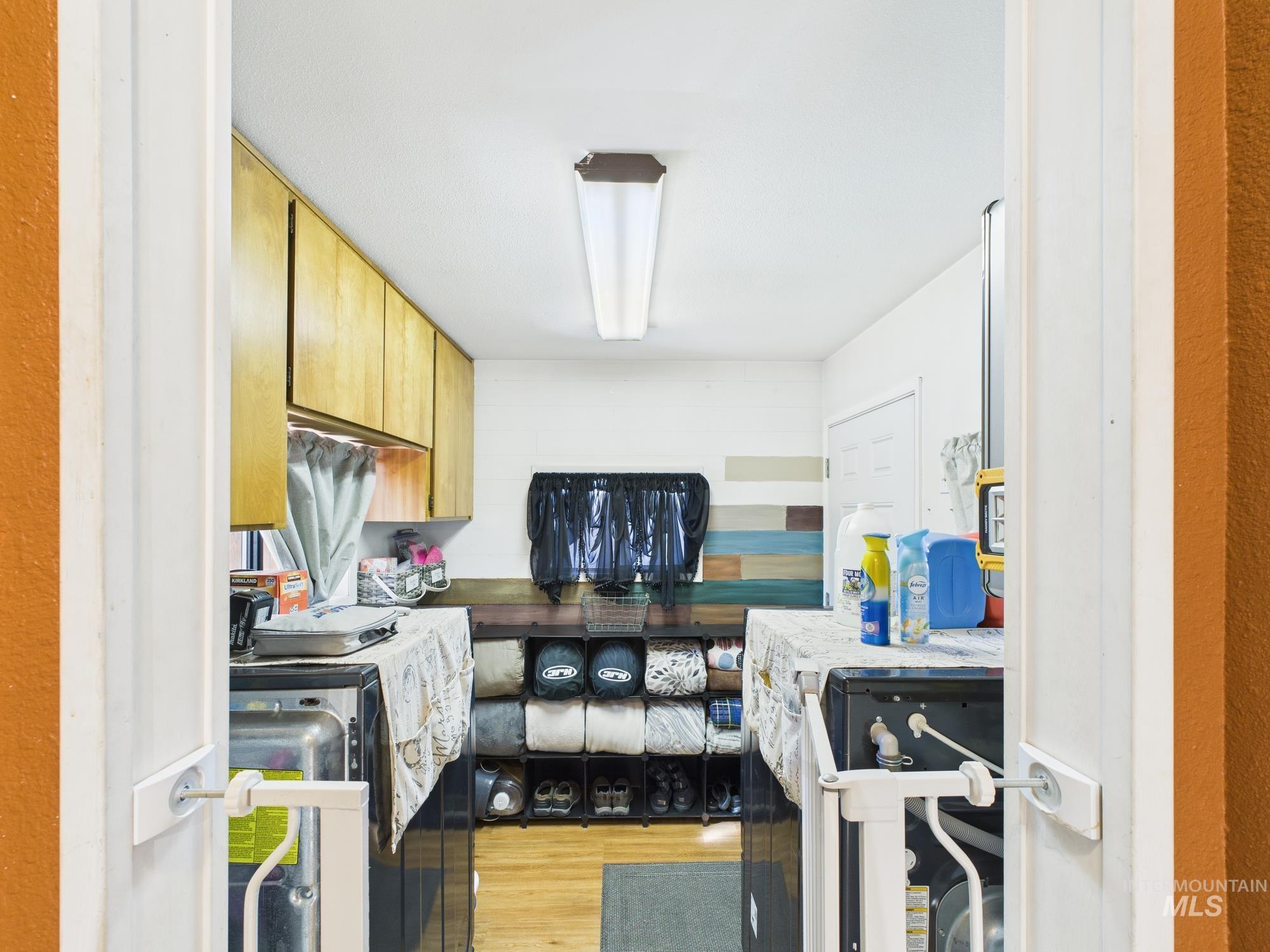 1220 Burrell Ave., Lewiston, Idaho 83501, 2 Bedrooms, 1 Bathroom, Residential For Sale, Price $280,000,MLS 98964044