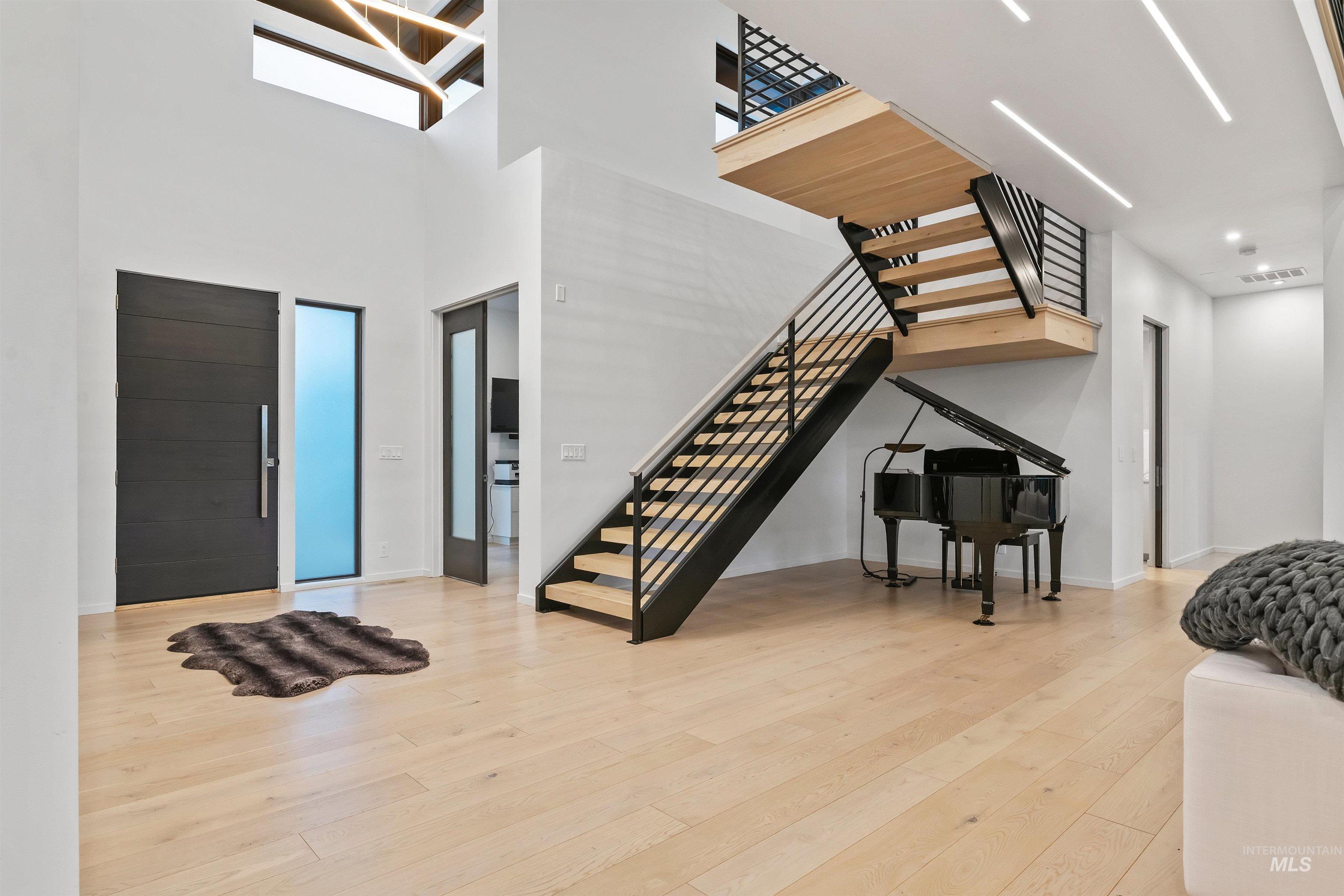 1436 W Windbreaker Lane, Eagle, Idaho 83616-4883, 4 Bedrooms, 4 Bathrooms, Residential For Sale, Price $2,825,000,MLS 98964049