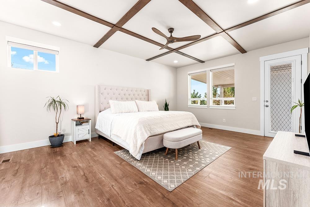 7063 S Pear Blossom Way, Meridian, Idaho 83642, 5 Bedrooms, 3.5 Bathrooms, Residential For Sale, Price $1,698,000,MLS 98964051