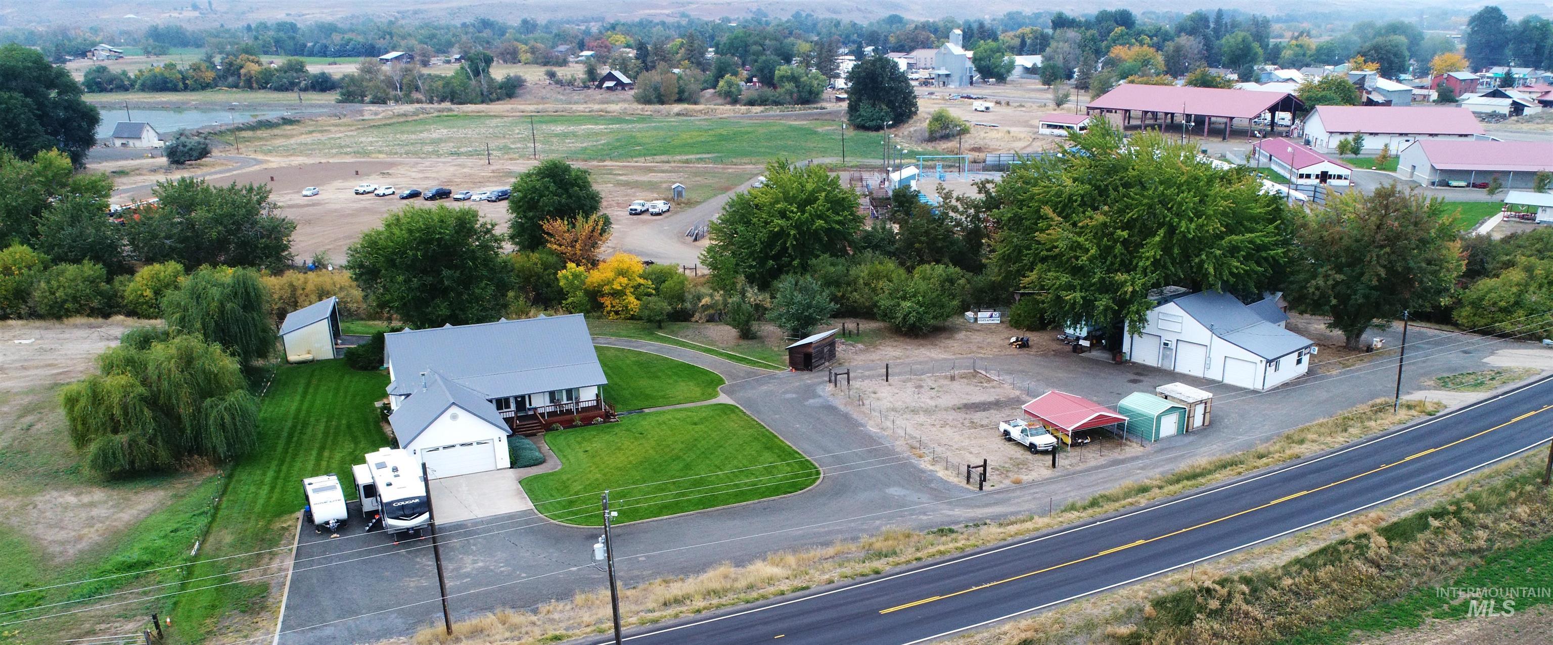 2909 Highway 95, Cambridge, Idaho 83610, 4 Bedrooms, 3 Bathrooms, Residential For Sale, Price $675,000,MLS 98964064
