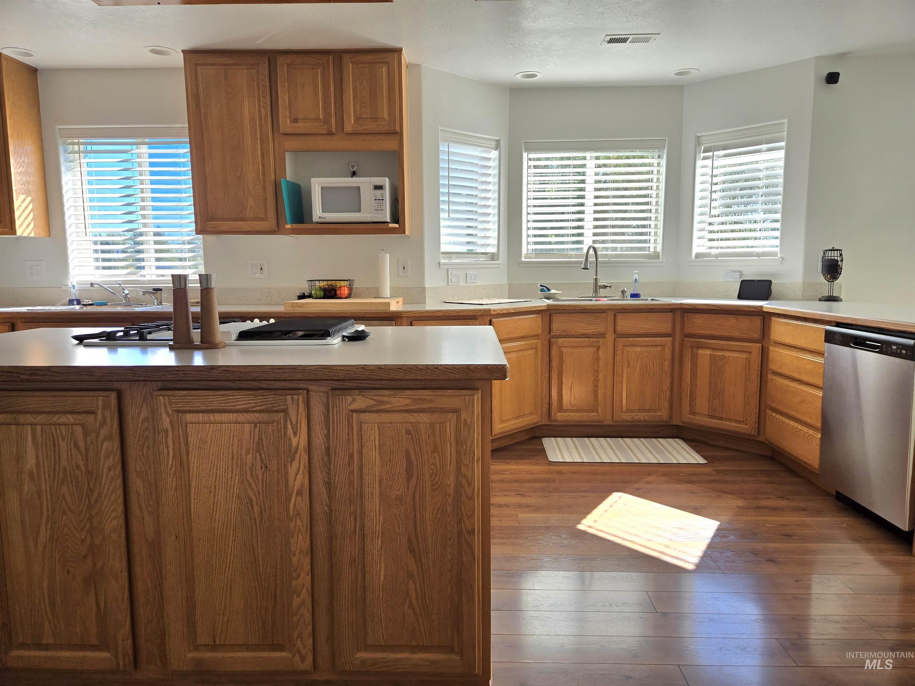 2909 Highway 95, Cambridge, Idaho 83610, 4 Bedrooms, 3 Bathrooms, Residential For Sale, Price $675,000,MLS 98964064