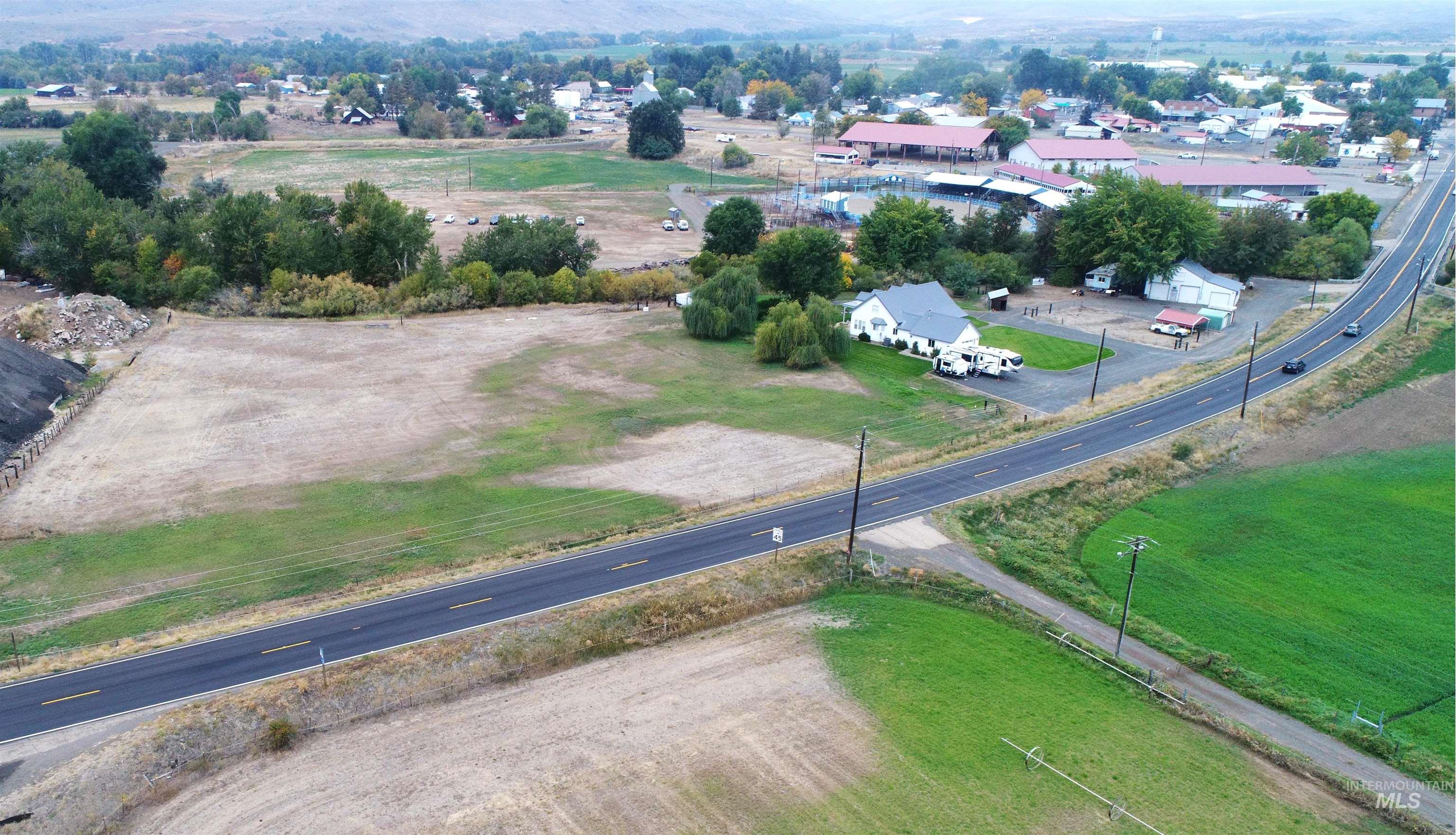 2909 Highway 95, Cambridge, Idaho 83610, 4 Bedrooms, 3 Bathrooms, Residential For Sale, Price $675,000,MLS 98964064