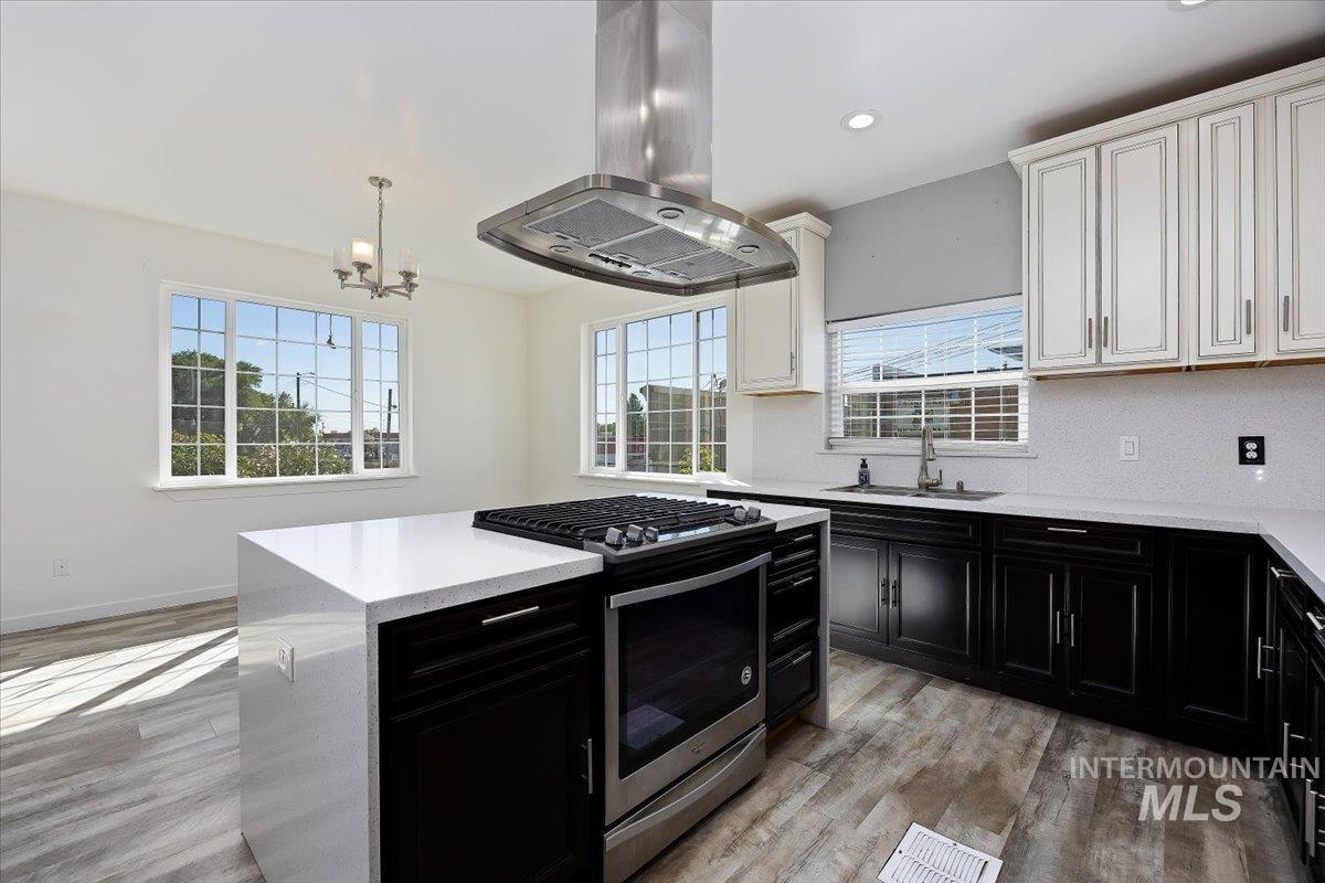 130 E Ave B, Jerome, Idaho 83338, 3 Bedrooms, 2 Bathrooms, Residential For Sale, Price $379,000, 98964069