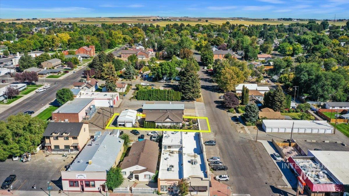 130 E Ave B, Jerome, Idaho 83338, 3 Bedrooms, 2 Bathrooms, Residential For Sale, Price $379,000, 98964069