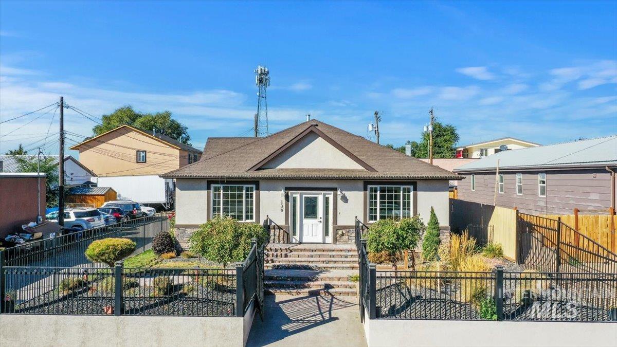 130 E Ave B, Jerome, Idaho 83338, 3 Bedrooms, 2 Bathrooms, Residential For Sale, Price $379,000, 98964069