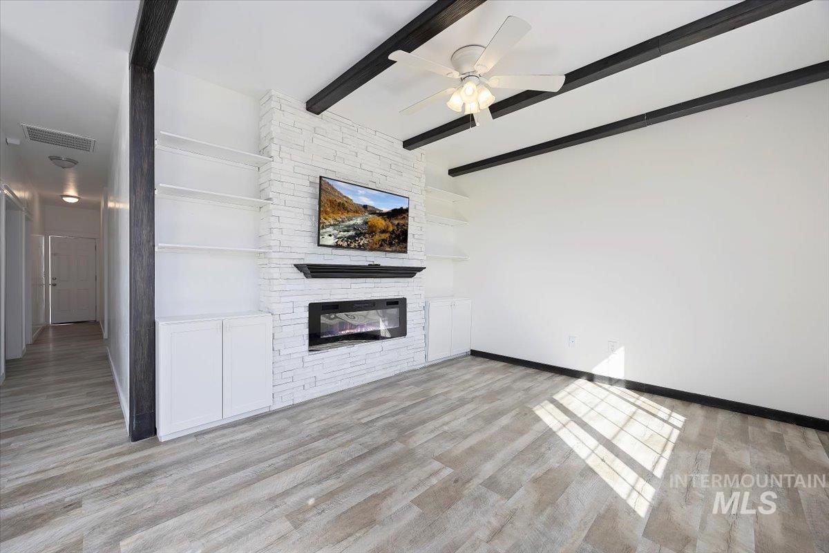 130 E Ave B, Jerome, Idaho 83338, 3 Bedrooms, 2 Bathrooms, Residential For Sale, Price $379,000, 98964069