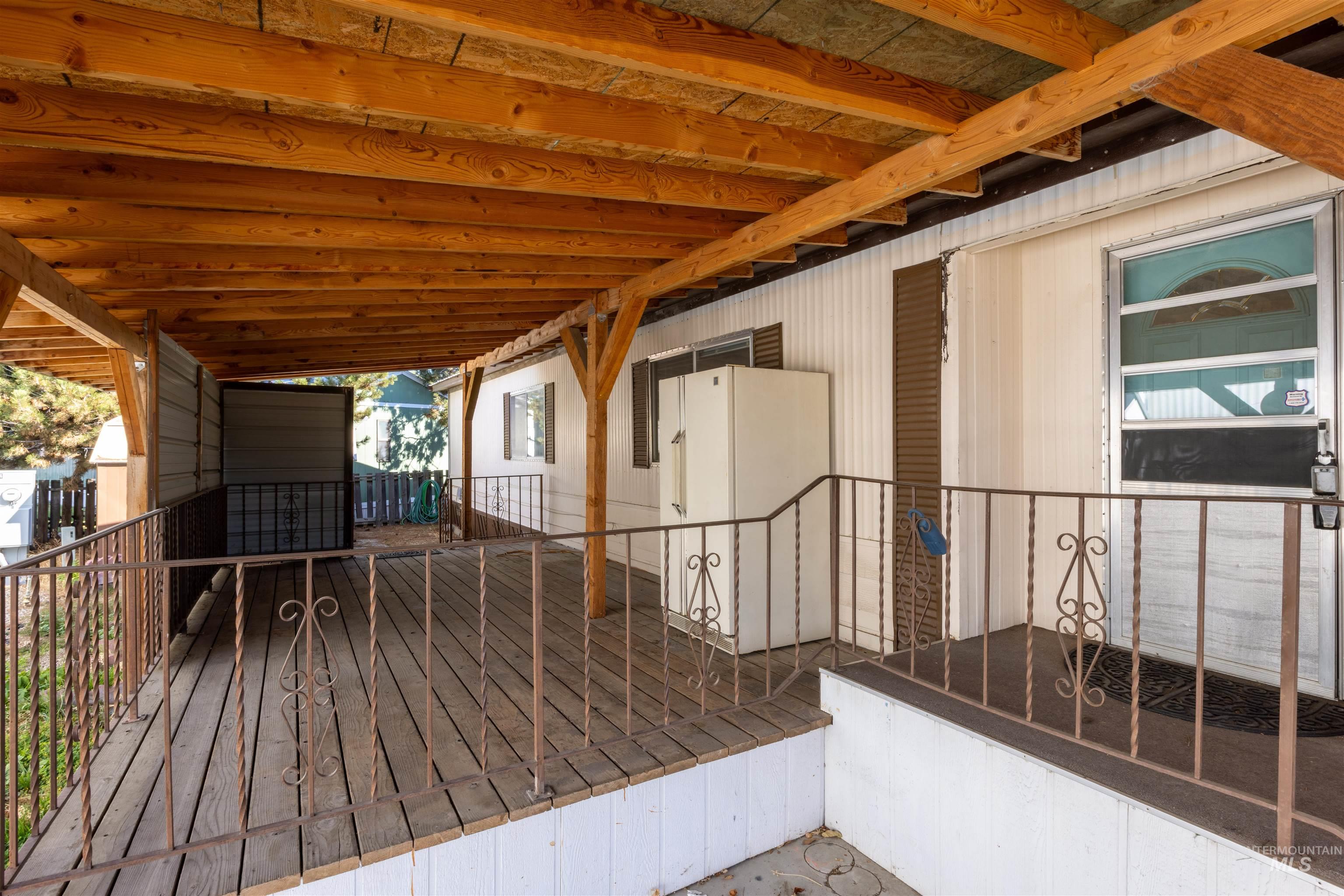 2205 E Linden St, Caldwell, Idaho 83605-5982, 3 Bedrooms, 2 Bathrooms, Residential For Sale, Price $110,000,MLS 98964073