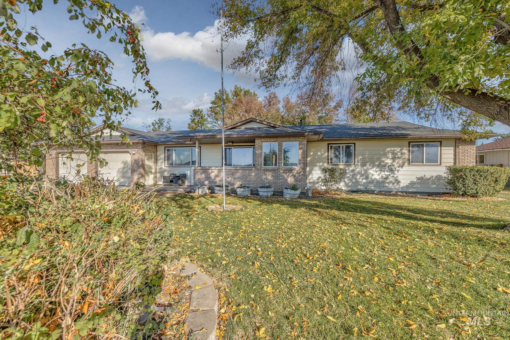 710 N 5th St., Nyssa, Oregon 97913, 3 Bedrooms, 2 Bathrooms, Residential For Sale, Price $330,000,MLS 98964081