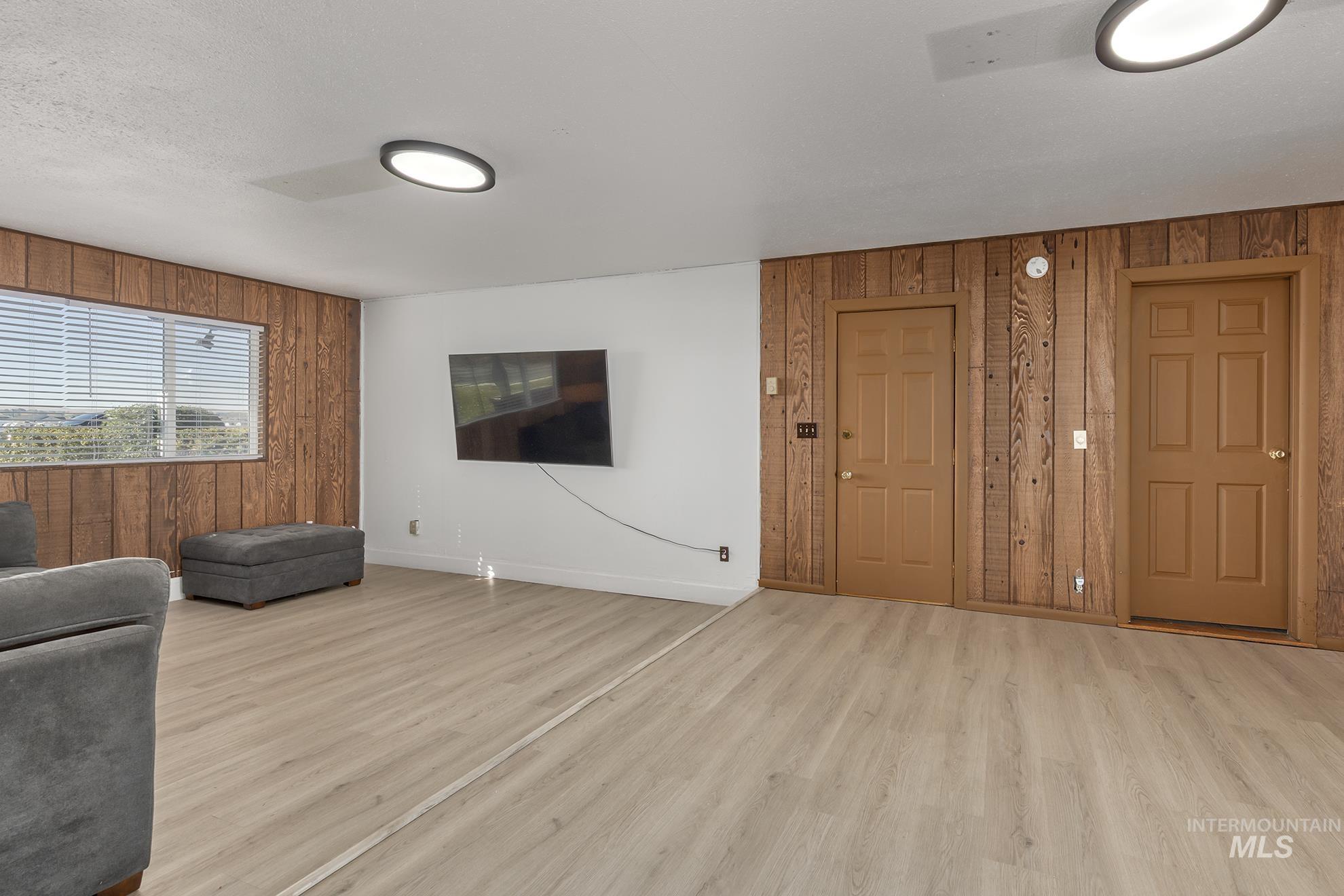 710 N 5th St., Nyssa, Oregon 97913, 3 Bedrooms, 2 Bathrooms, Residential For Sale, Price $330,000,MLS 98964081