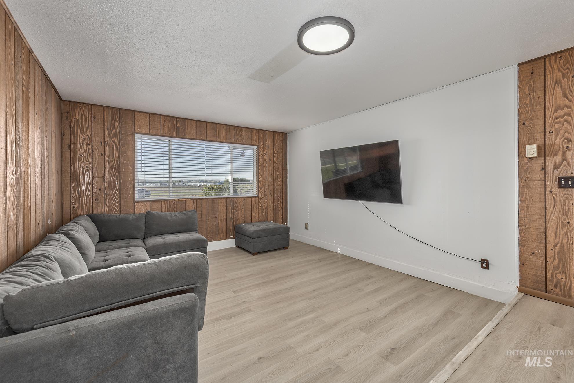 710 N 5th St., Nyssa, Oregon 97913, 3 Bedrooms, 2 Bathrooms, Residential For Sale, Price $330,000,MLS 98964081