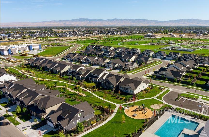 6500 S Mountaintop Way, Meridian, Idaho 83642, 4 Bedrooms, 2.5 Bathrooms, Residential For Sale, Price $739,900,MLS 98964094