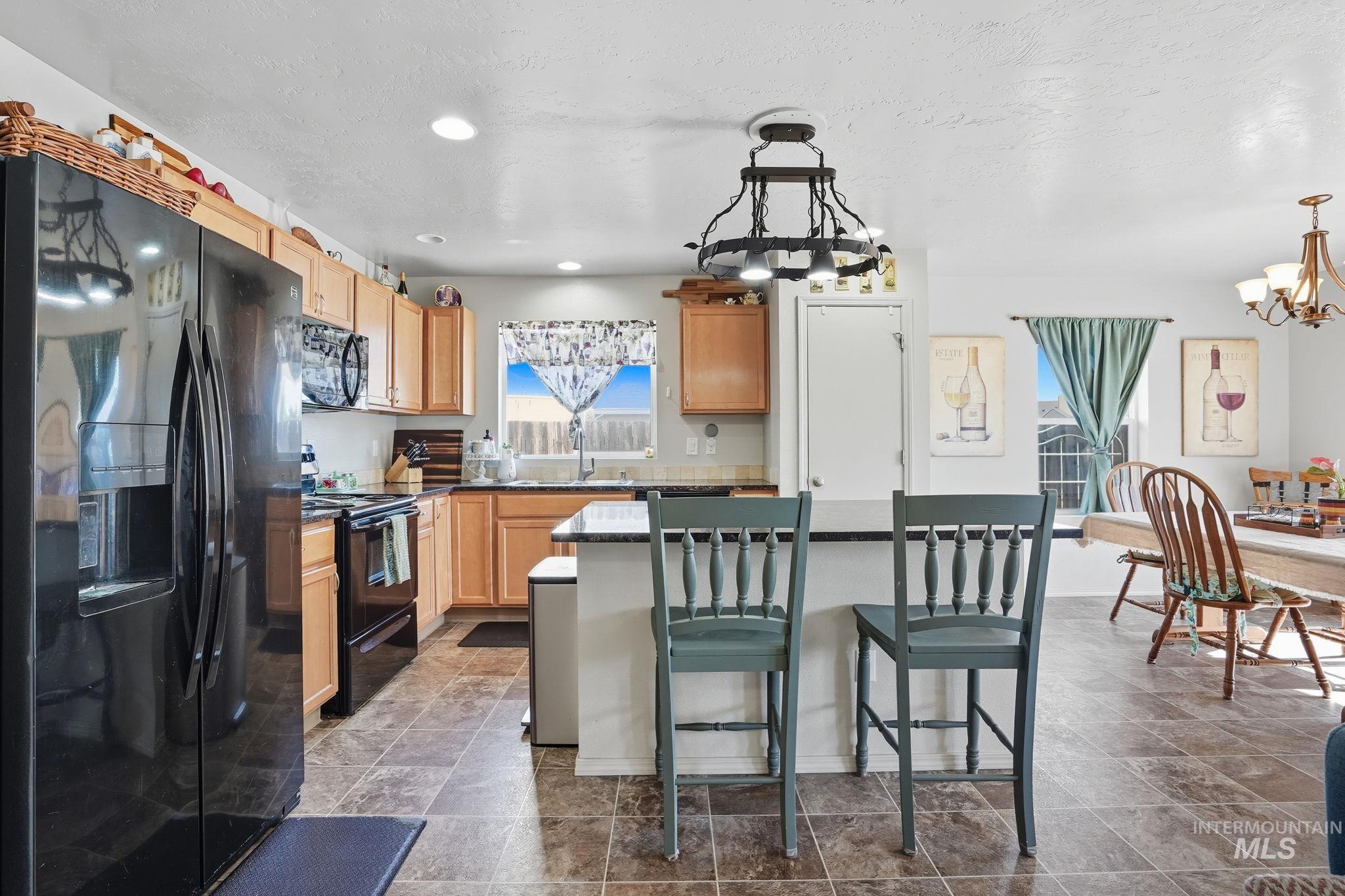 9935 W Littlewood St, Boise, Idaho 83709, 3 Bedrooms, 2 Bathrooms, Residential For Sale, Price $435,000,MLS 98964096