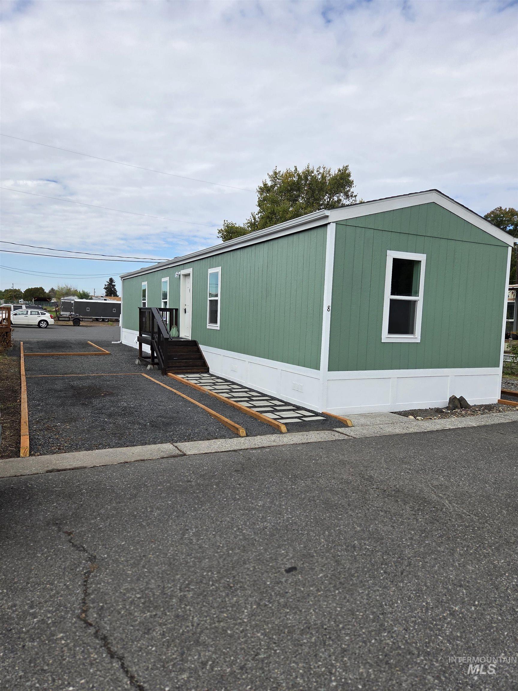 928 Warner Ave, Lewiston, Idaho 83501, 3 Bedrooms, 2 Bathrooms, Residential For Sale, Price $99,999,MLS 98964128