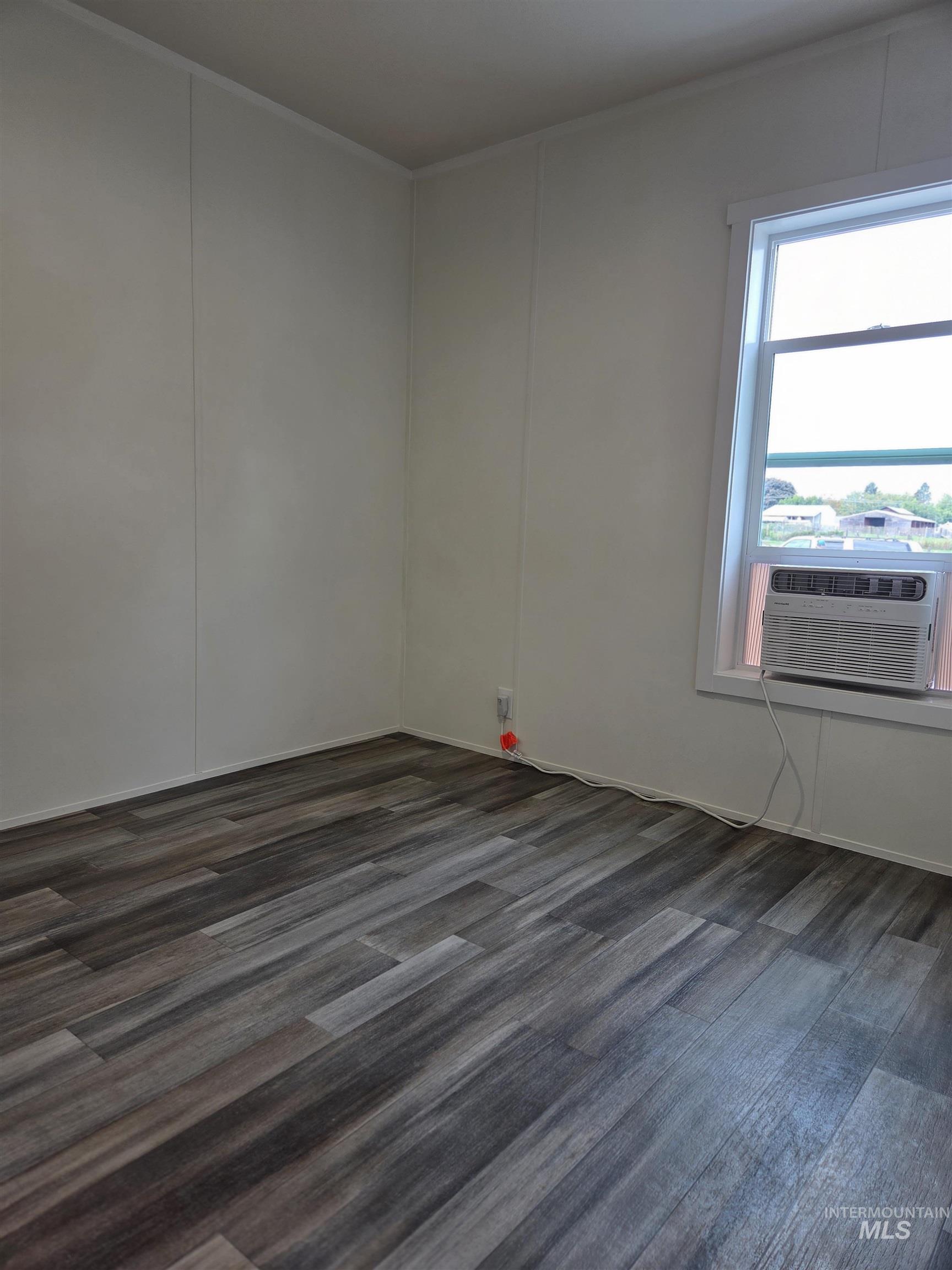 928 Warner Ave, Lewiston, Idaho 83501, 3 Bedrooms, 2 Bathrooms, Residential For Sale, Price $109,900,MLS 98964128