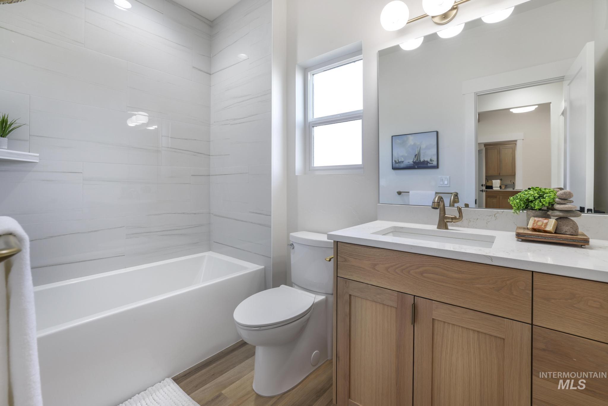 561 Canyon Mist Dr., Twin Falls, Idaho 83301, 3 Bedrooms, 2.5 Bathrooms, Residential For Sale, Price $665,000,MLS 98964130