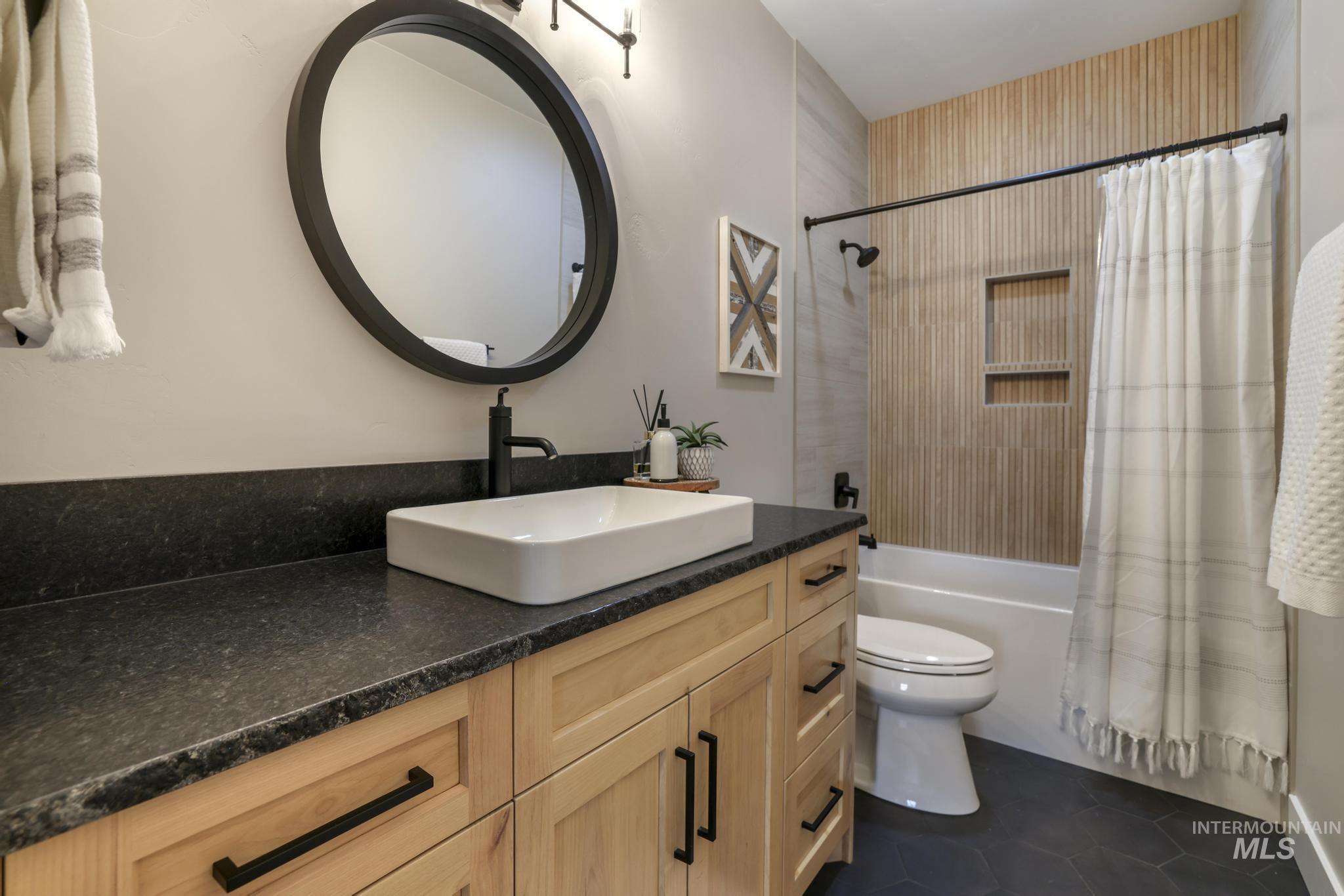 394 East 300 South, Burley, Idaho 83318, 5 Bedrooms, 4 Bathrooms, Residential For Sale, Price $1,450,000,MLS 98964150