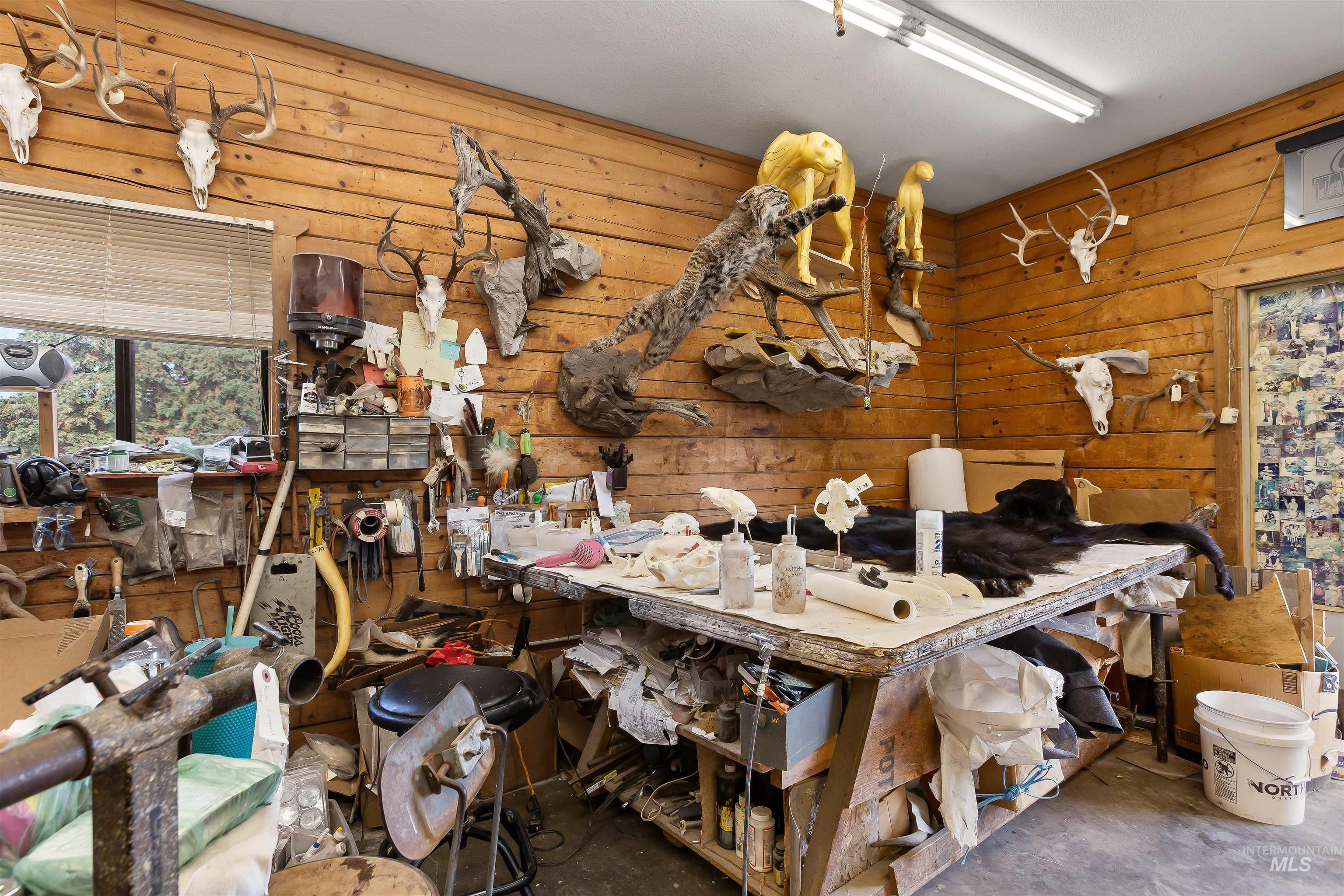 557-559 Thain Rd, Lewiston, Idaho 83501, 3 Bedrooms, Business/Commercial For Sale, Price $339,000,MLS 98964163