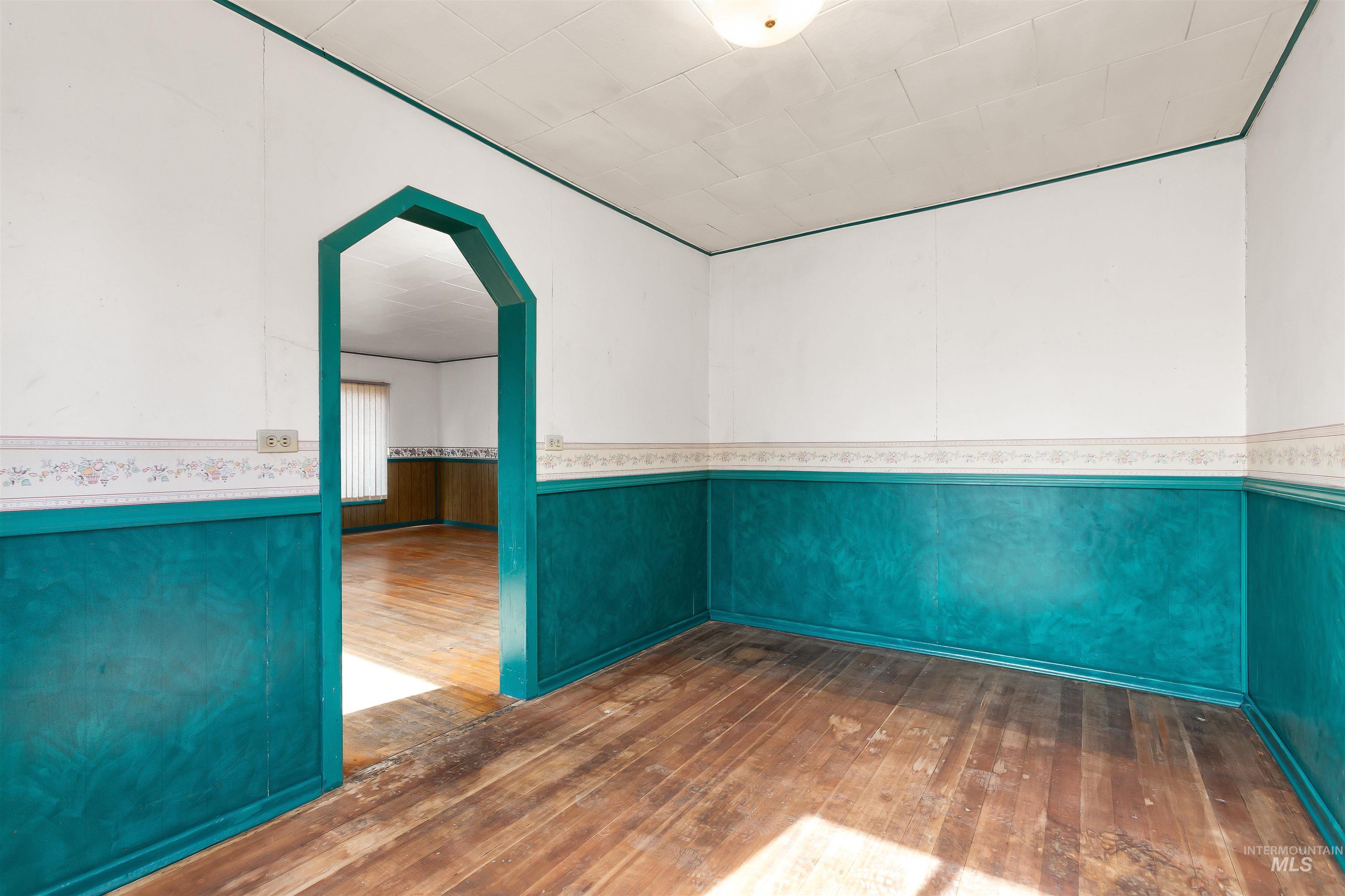 557-559 Thain Rd, Lewiston, Idaho 83501, 3 Bedrooms, Business/Commercial For Sale, Price $339,000,MLS 98964163