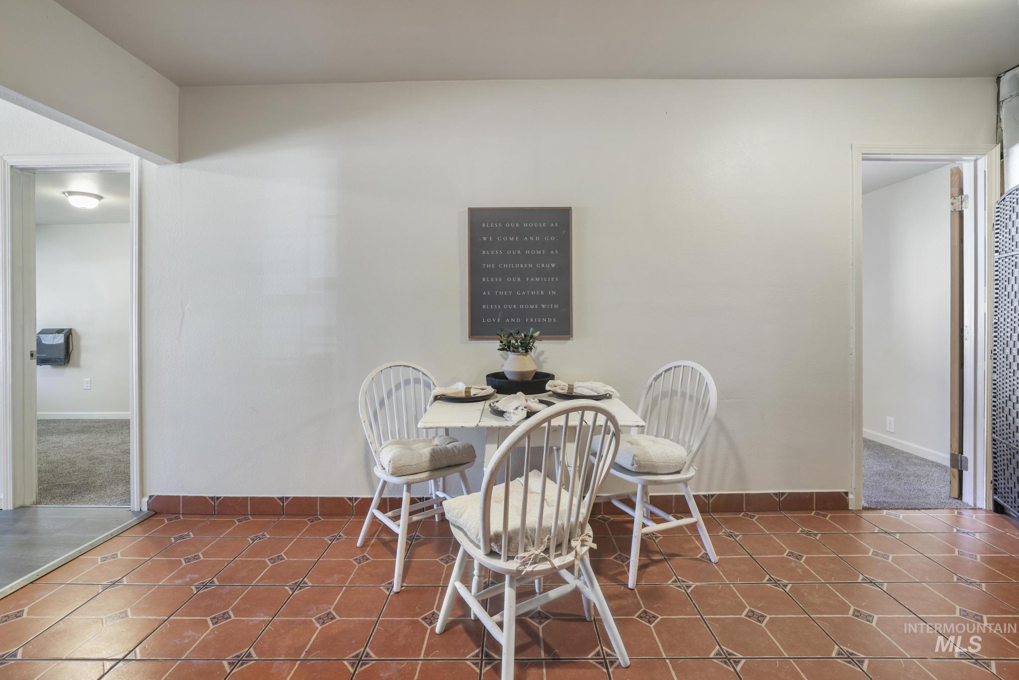 230 2nd Street, Hazelton, Idaho 83335, 4 Bedrooms, 1 Bathroom, Residential For Sale, Price $245,000,MLS 98964182