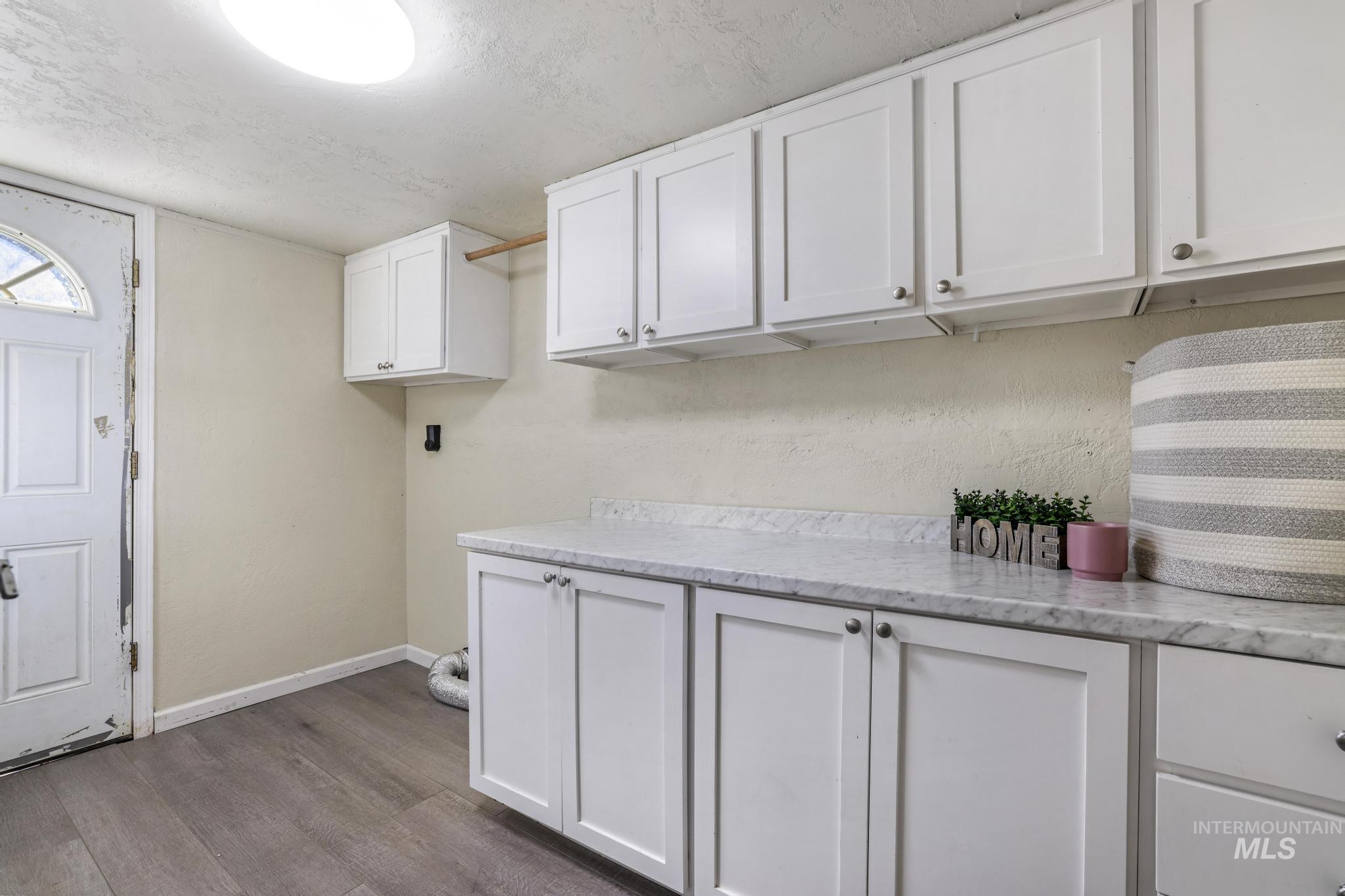 230 2nd Street, Hazelton, Idaho 83335, 4 Bedrooms, 1 Bathroom, Residential For Sale, Price $245,000,MLS 98964182