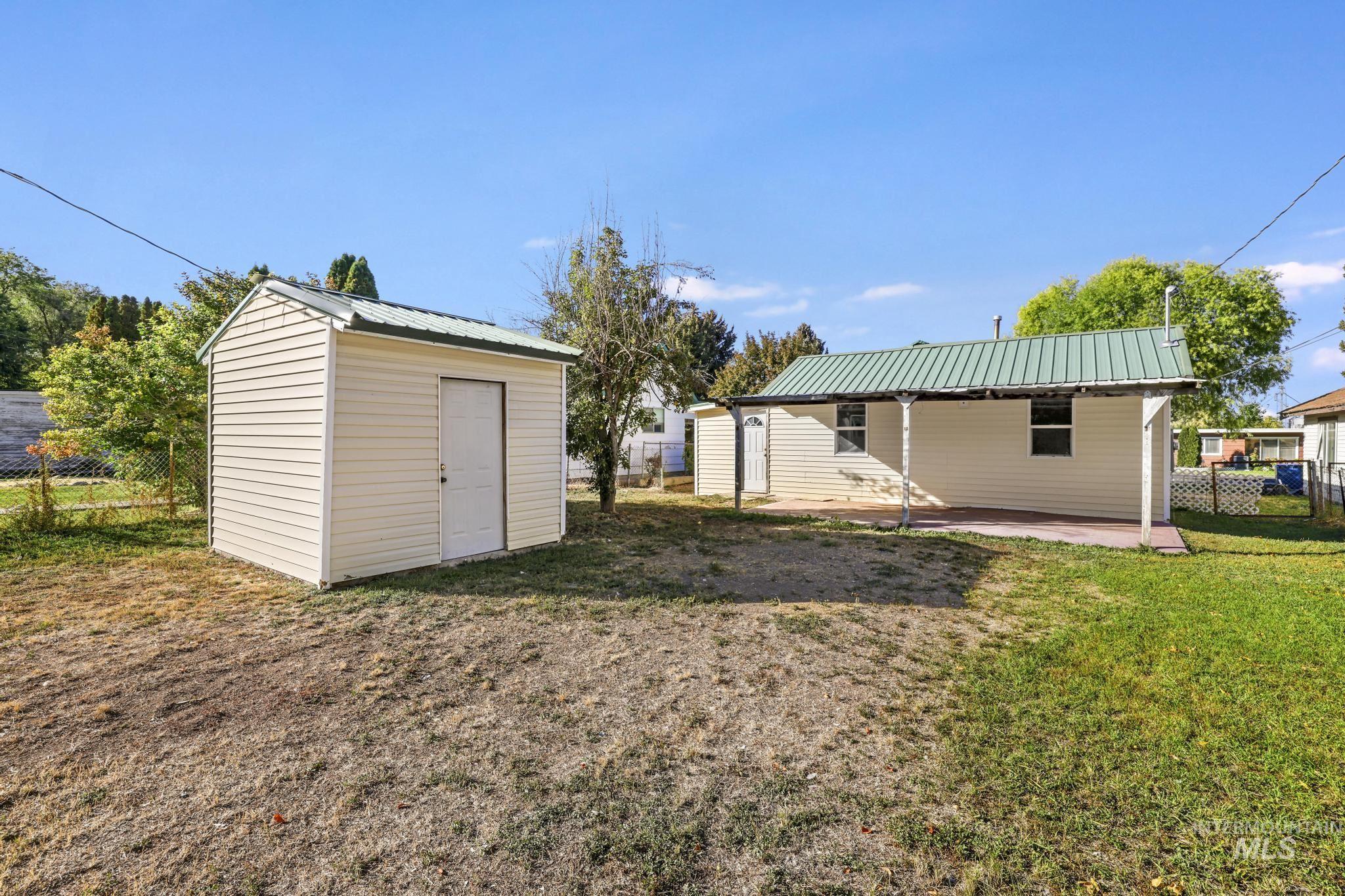 230 2nd Street, Hazelton, Idaho 83335, 4 Bedrooms, 1 Bathroom, Residential For Sale, Price $245,000,MLS 98964182