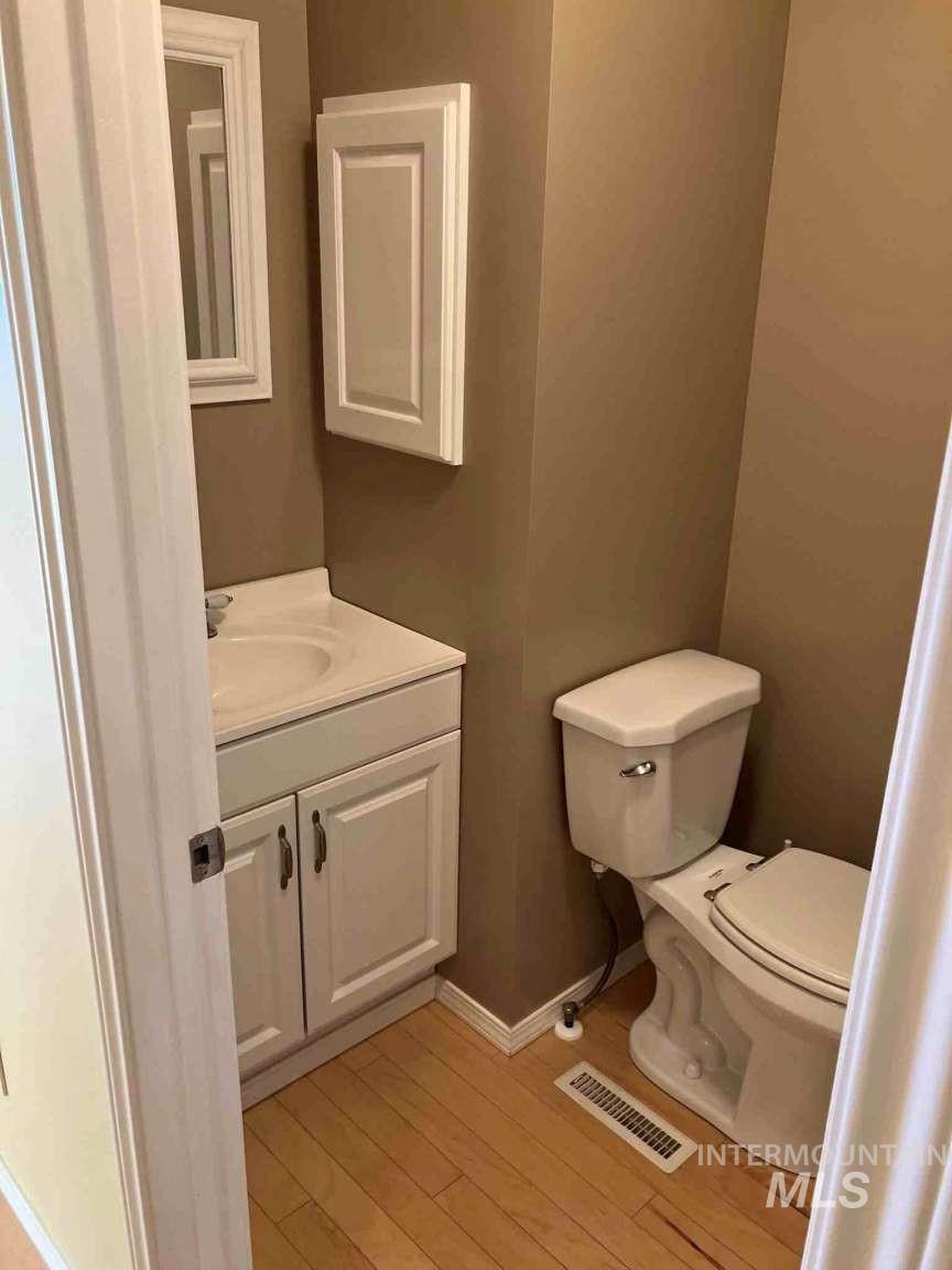 885 W 500 S, Heyburn, Idaho 83336, 3 Bedrooms, 2 Bathrooms, Residential For Sale, Price $469,000,MLS 98964187