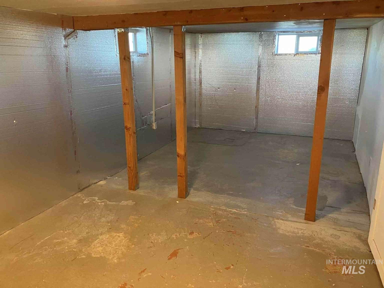 885 W 500 S, Heyburn, Idaho 83336, 3 Bedrooms, 2 Bathrooms, Residential For Sale, Price $469,000,MLS 98964187