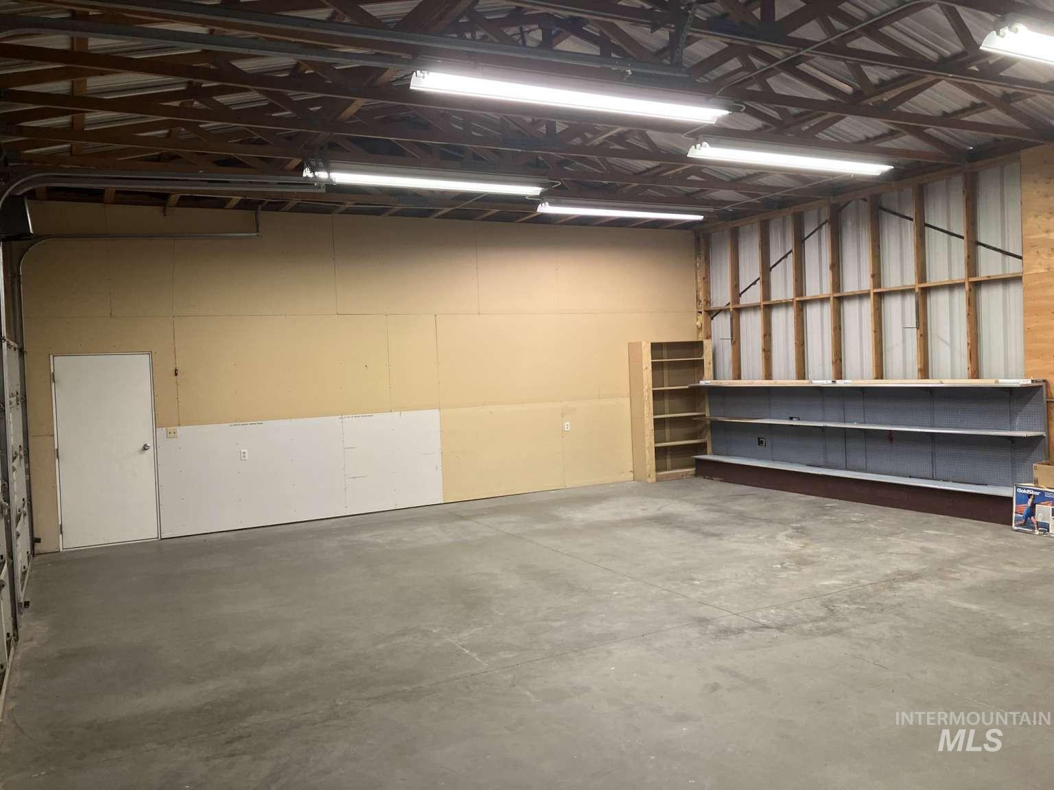 885 W 500 S, Heyburn, Idaho 83336, 3 Bedrooms, 2 Bathrooms, Residential For Sale, Price $469,000,MLS 98964187