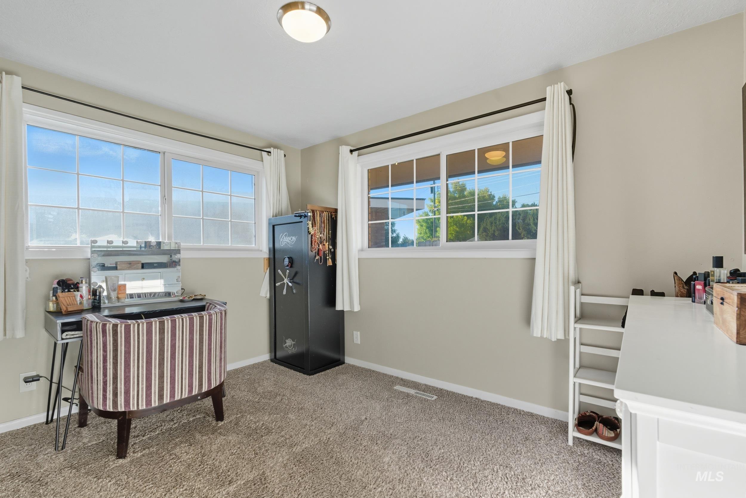 115 S Westwood Blvd, Nampa, Idaho 83686, 3 Bedrooms, 2 Bathrooms, Residential For Sale, Price $424,900,MLS 98964204