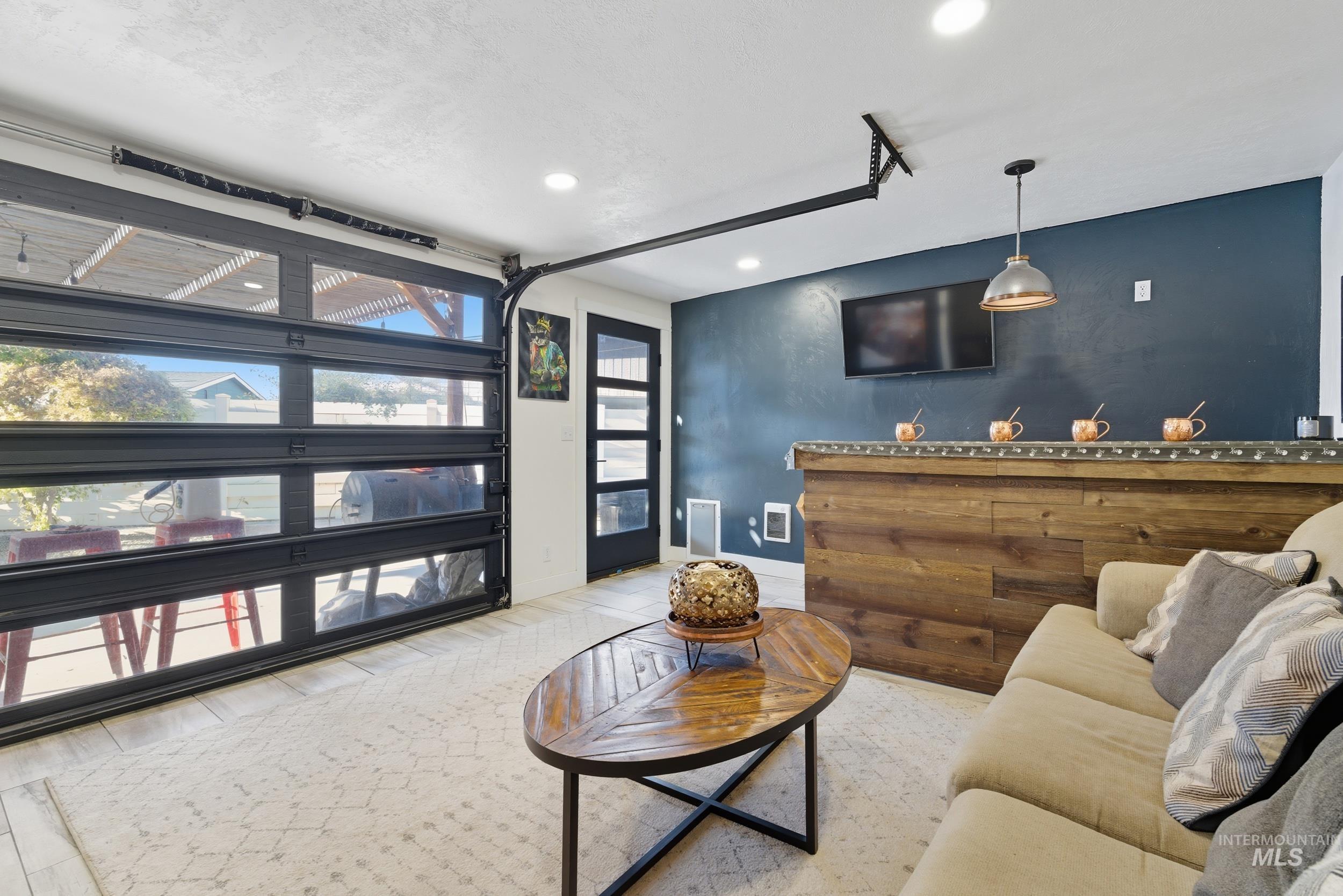 115 S Westwood Blvd, Nampa, Idaho 83686, 3 Bedrooms, 2 Bathrooms, Residential For Sale, Price $424,900,MLS 98964204