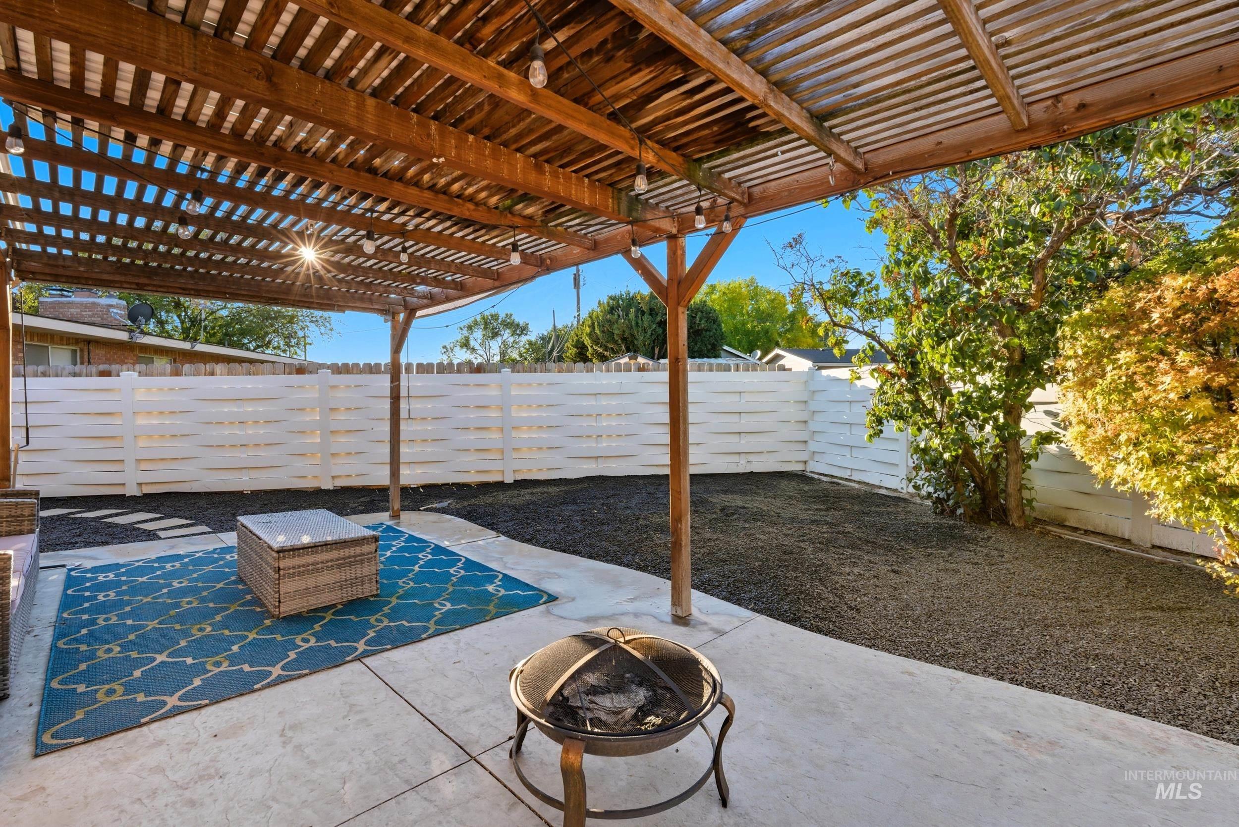 115 S Westwood Blvd, Nampa, Idaho 83686, 3 Bedrooms, 2 Bathrooms, Residential For Sale, Price $424,900,MLS 98964204