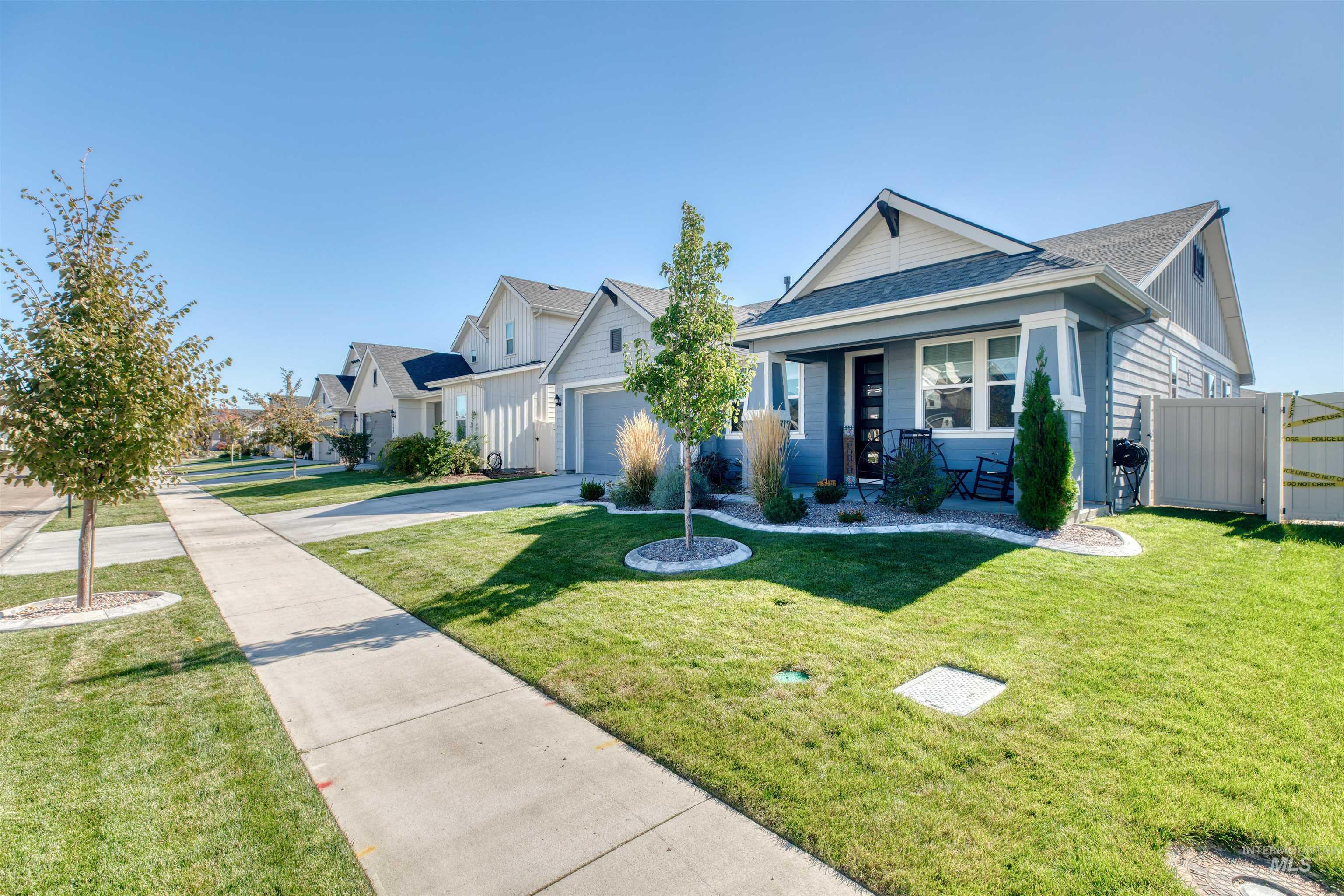 11913 W Piazza St, Nampa, Idaho 83686, 3 Bedrooms, 2 Bathrooms, Residential For Sale, Price $440,000,MLS 98964211