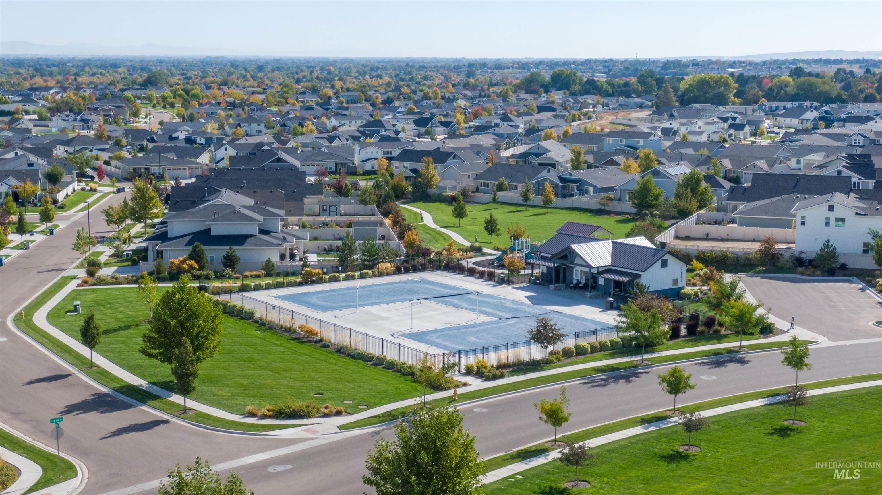 11913 W Piazza St, Nampa, Idaho 83686, 3 Bedrooms, 2 Bathrooms, Residential For Sale, Price $440,000,MLS 98964211