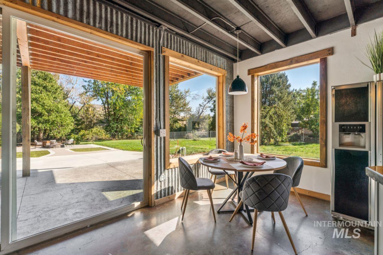 3850 N Plaza Road, Emmett, Idaho 83617, 3 Bedrooms, 2.5 Bathrooms, Residential For Sale, Price $750,000,MLS 98964221