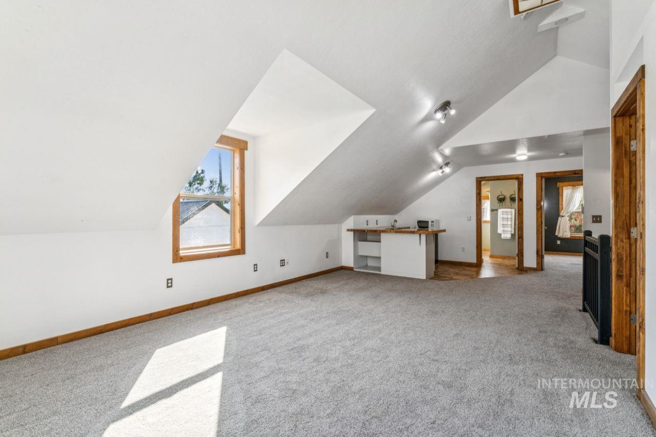 3850 N Plaza Road, Emmett, Idaho 83617, 3 Bedrooms, 2.5 Bathrooms, Residential For Sale, Price $750,000,MLS 98964221