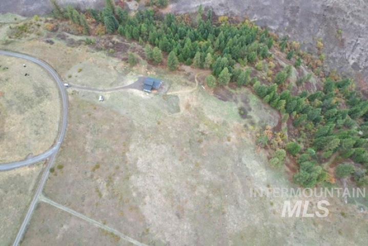 271 Mule Deer, Kamiah, Idaho 83536, 2 Bedrooms, 1 Bathroom, Residential For Sale, Price $579,000,MLS 98964229