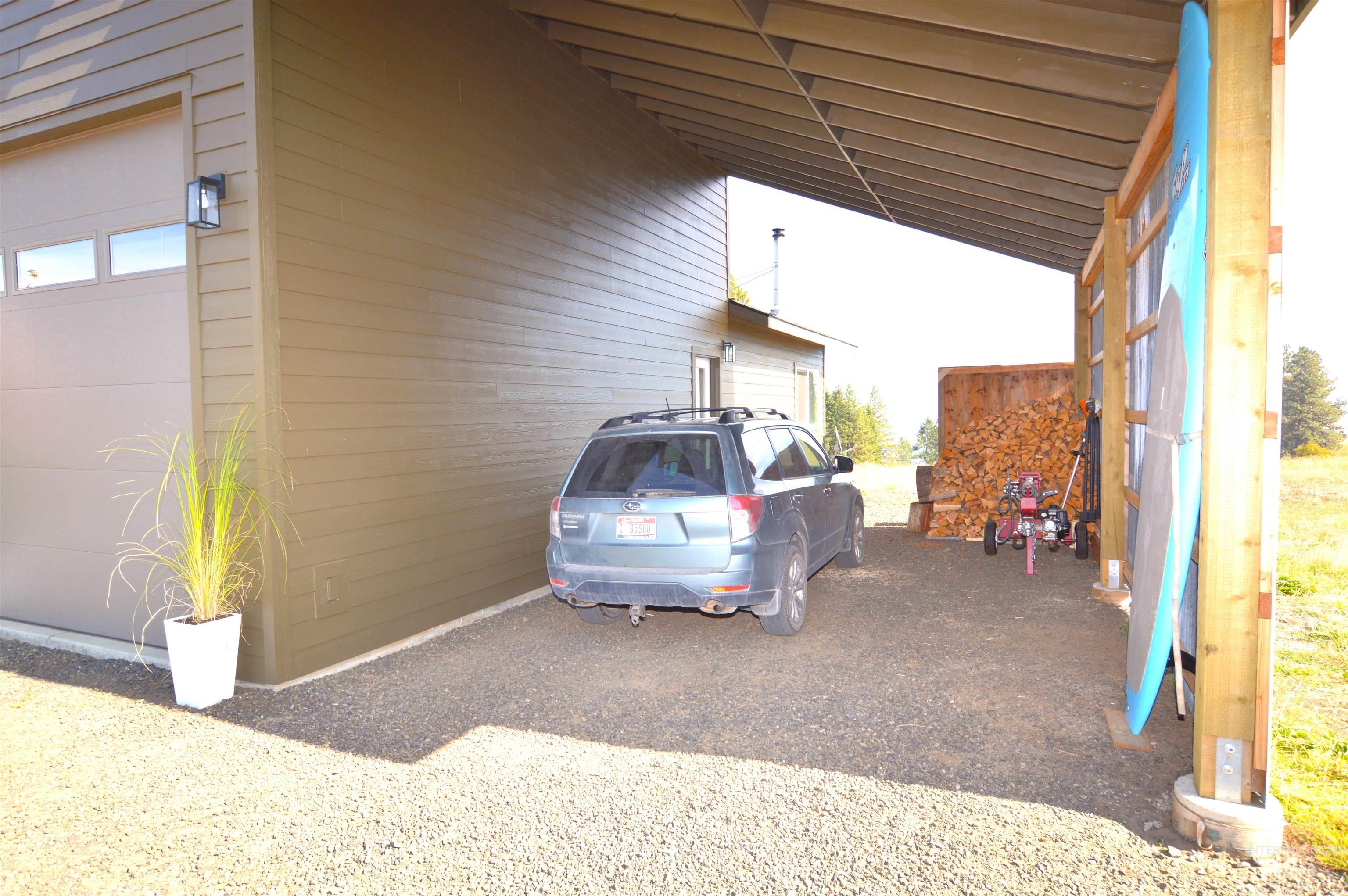 271 Mule Deer, Kamiah, Idaho 83536, 2 Bedrooms, 1 Bathroom, Residential For Sale, Price $579,000,MLS 98964229