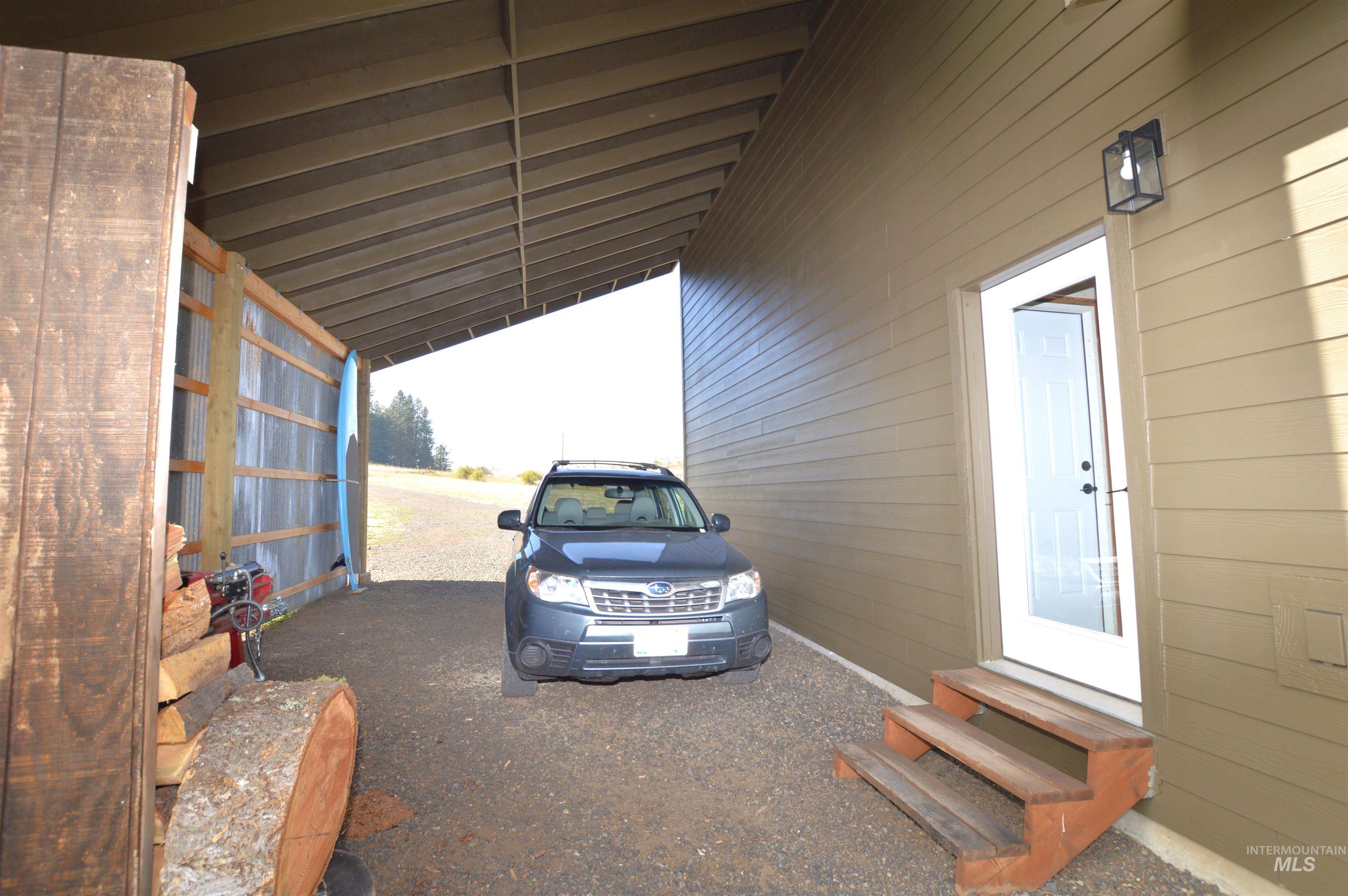 271 Mule Deer, Kamiah, Idaho 83536, 2 Bedrooms, 1 Bathroom, Residential For Sale, Price $579,000,MLS 98964229