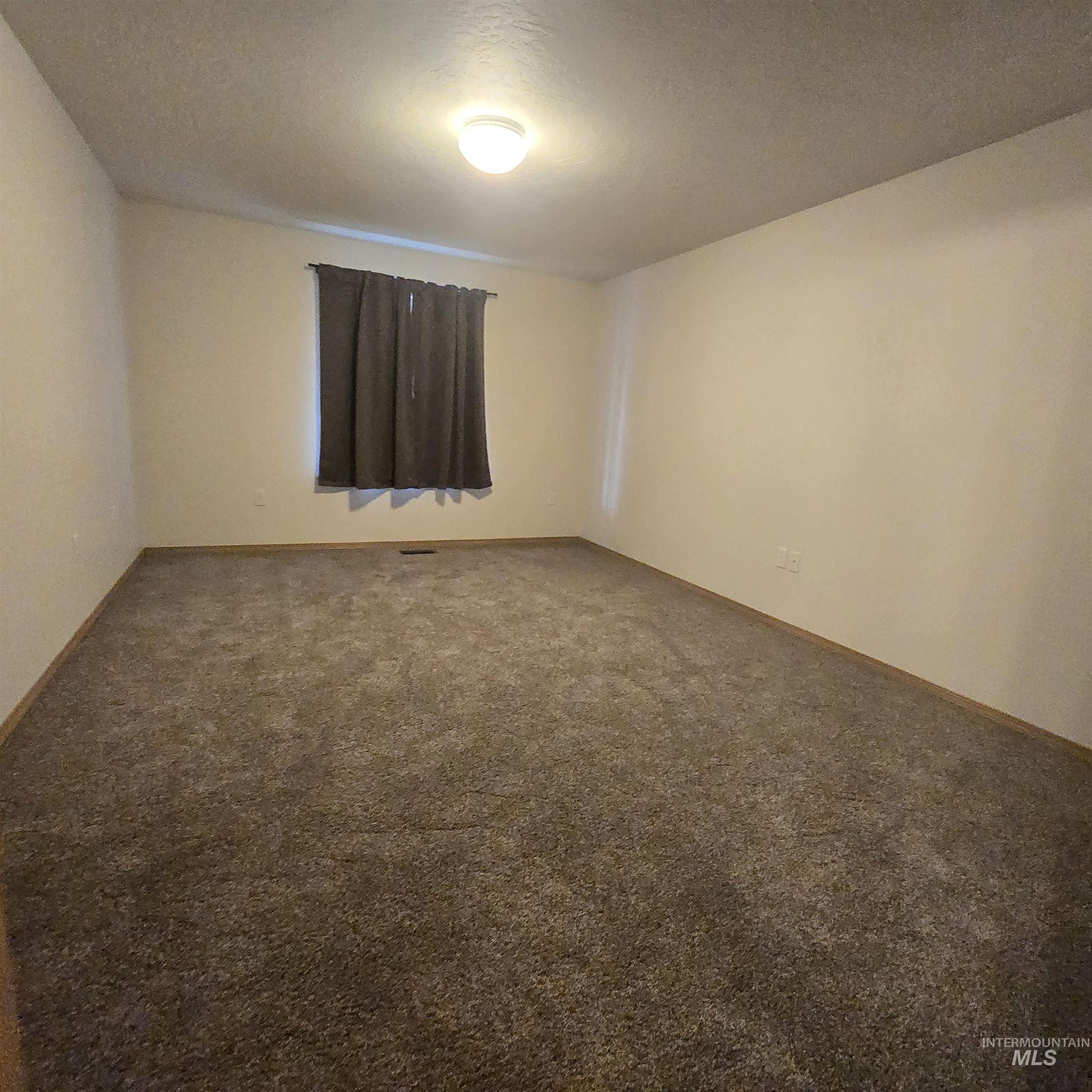 15125 Machen Place, Caldwell, Idaho 83607, 5 Bedrooms, 3.5 Bathrooms, Residential For Sale, Price $660,000,MLS 98964236