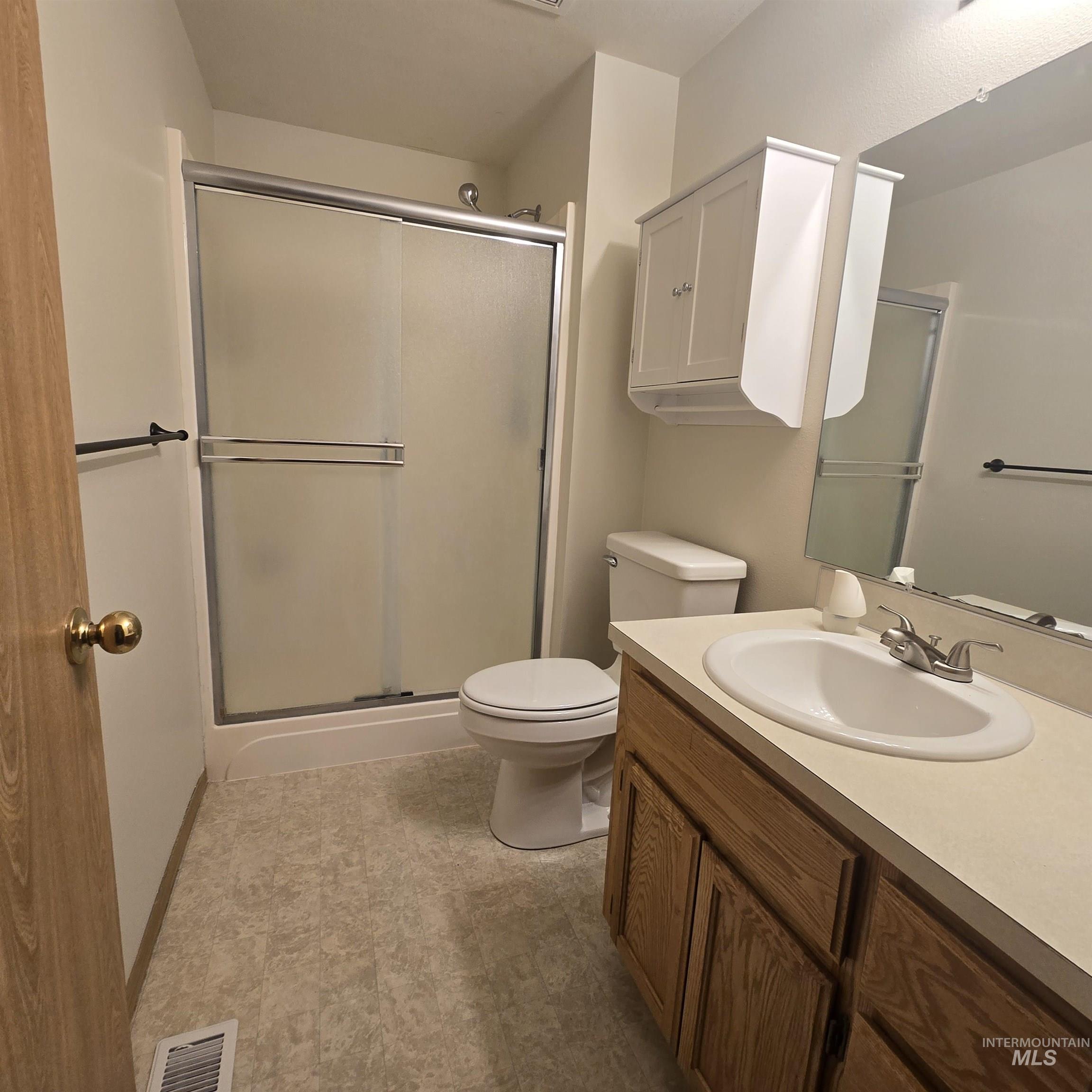 15125 Machen Place, Caldwell, Idaho 83607, 5 Bedrooms, 3.5 Bathrooms, Residential For Sale, Price $660,000,MLS 98964236