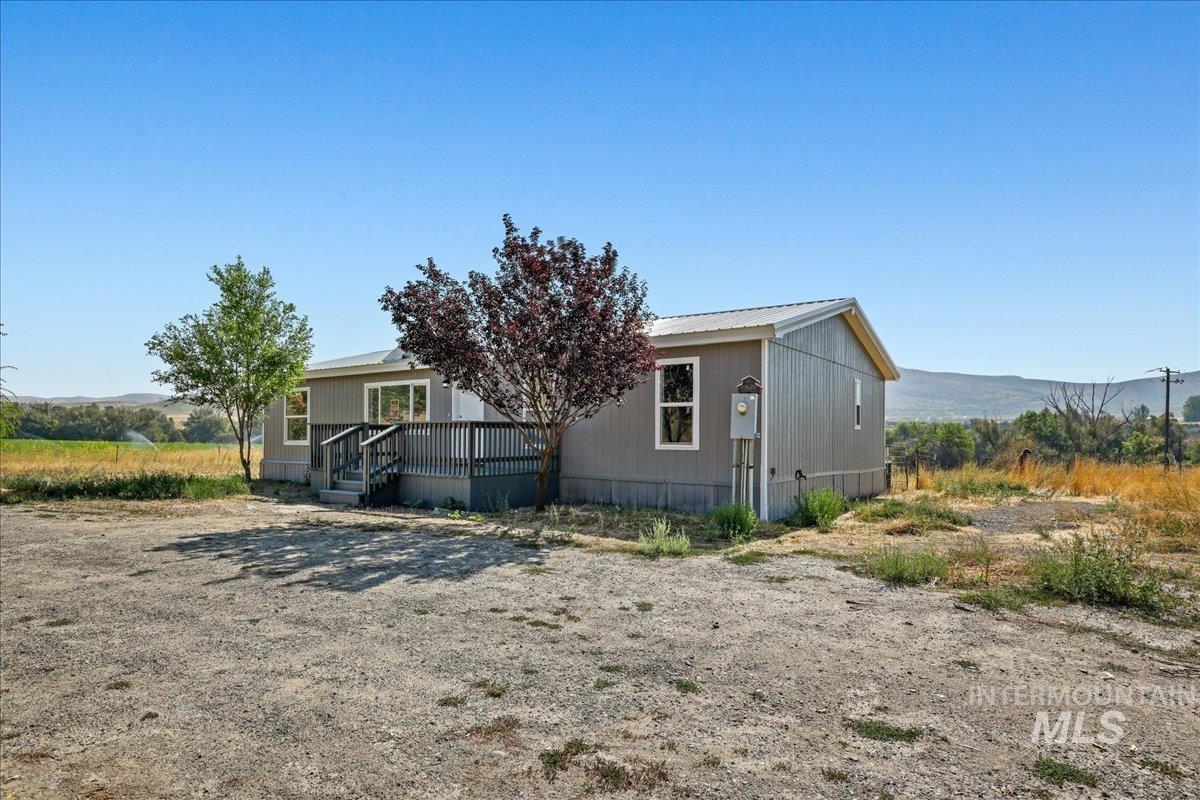 840 Hwy 95, Weiser, Idaho 83672, 3 Bedrooms, 2 Bathrooms, Residential For Sale, Price $334,900,MLS 98964247
