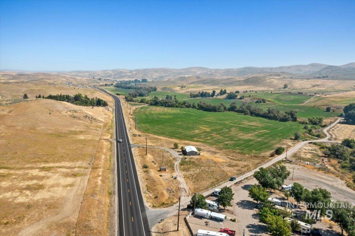 840 Hwy 95, Weiser, Idaho 83672, 3 Bedrooms, 2 Bathrooms, Residential For Sale, Price $334,900,MLS 98964247