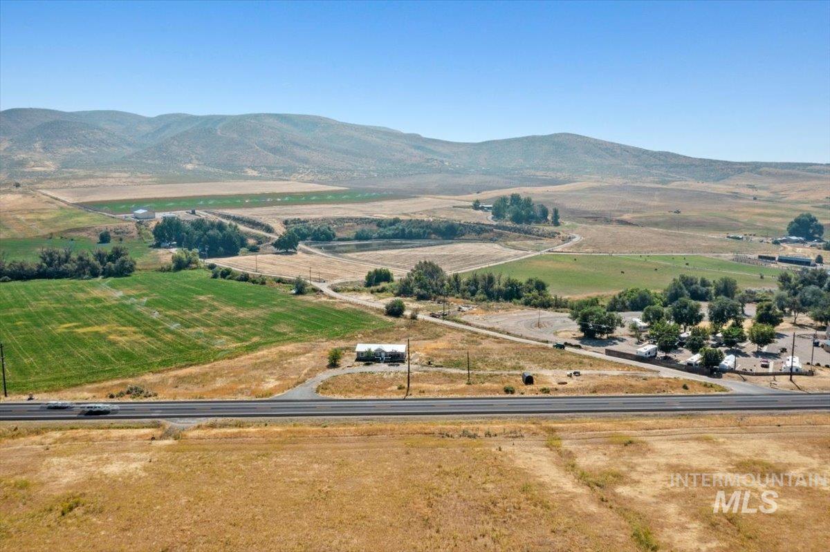 840 Hwy 95, Weiser, Idaho 83672, 3 Bedrooms, 2 Bathrooms, Residential For Sale, Price $334,900,MLS 98964247