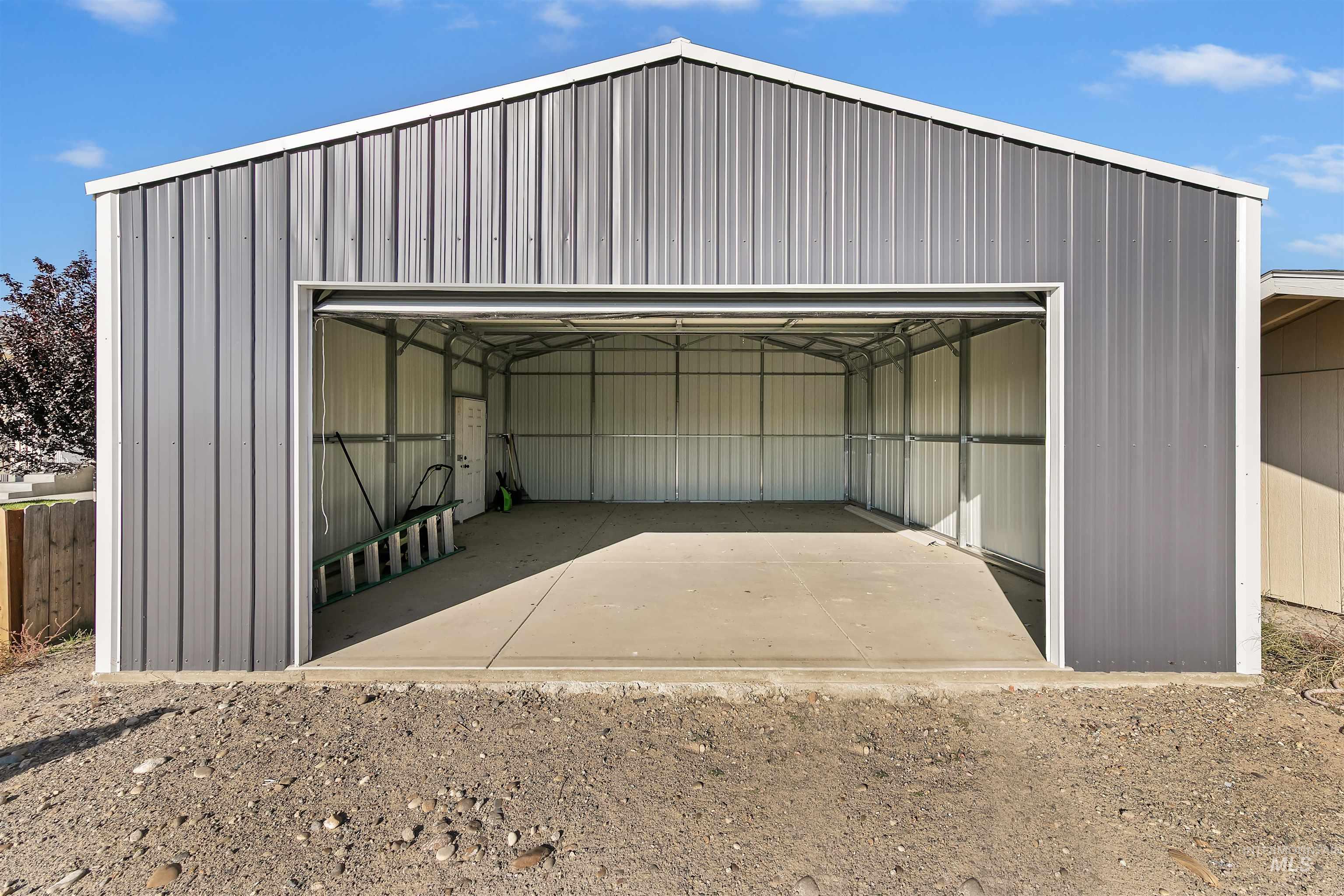 1203 Locker Avenue, Parma, Idaho 83660, 4 Bedrooms, 2 Bathrooms, Residential For Sale, Price $644,900,MLS 98964263