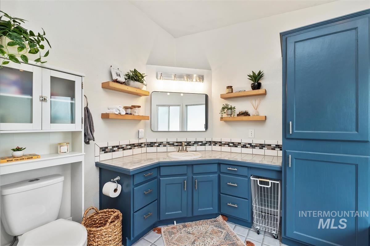 308 N Gem Street, Nampa, Idaho 83651, 4 Bedrooms, 3 Bathrooms, Residential For Sale, Price $499,000,MLS 98964268