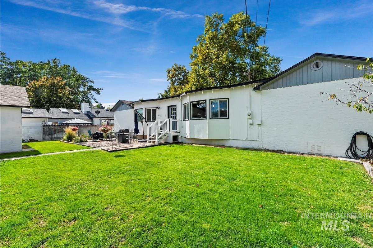 308 N Gem Street, Nampa, Idaho 83651, 4 Bedrooms, 3 Bathrooms, Residential For Sale, Price $499,000,MLS 98964268