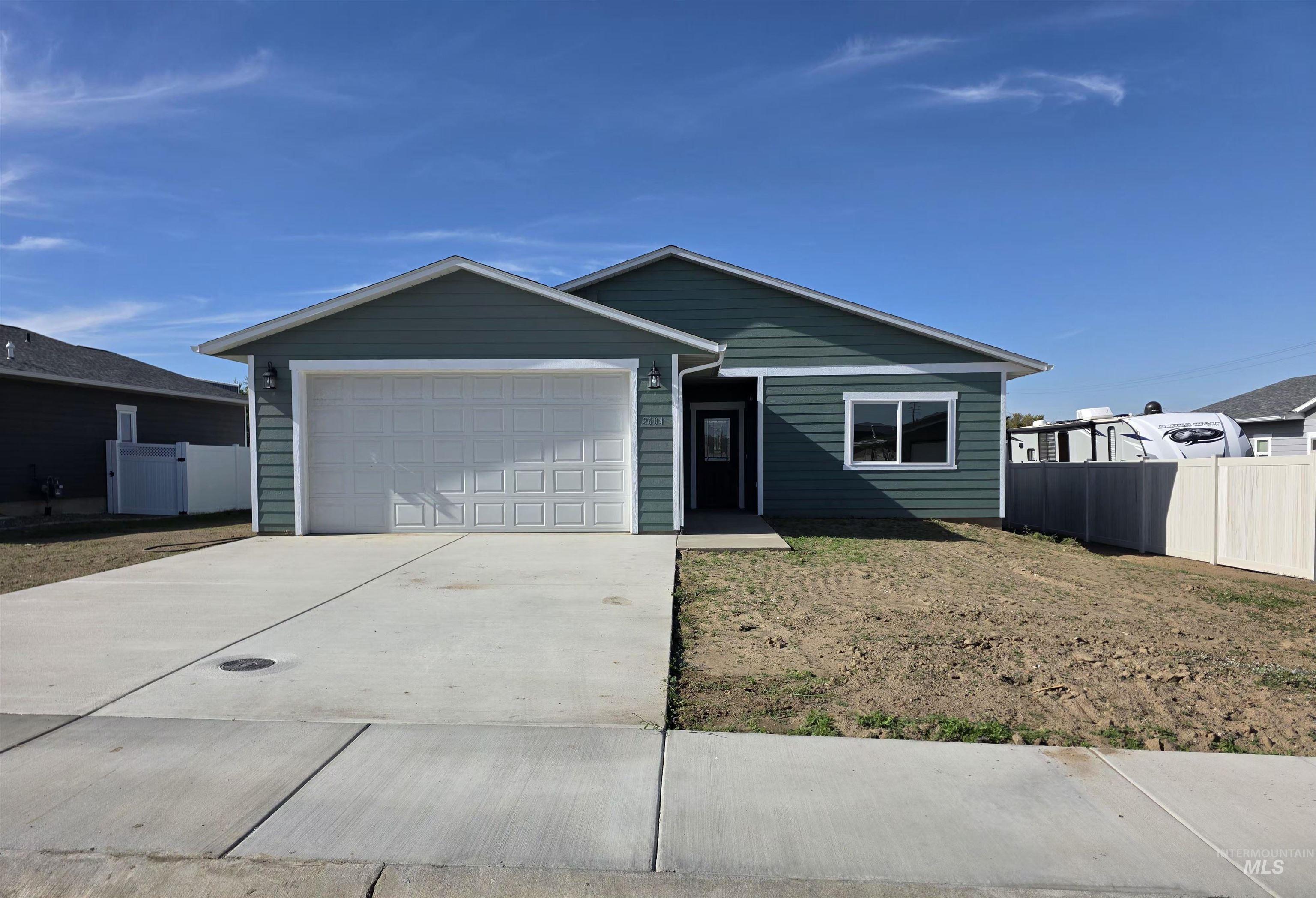 2604 23rd St, Clarkston, Washington 99403, 2 Bedrooms, 2 Bathrooms, Residential For Sale, Price $399,000,MLS 98964281